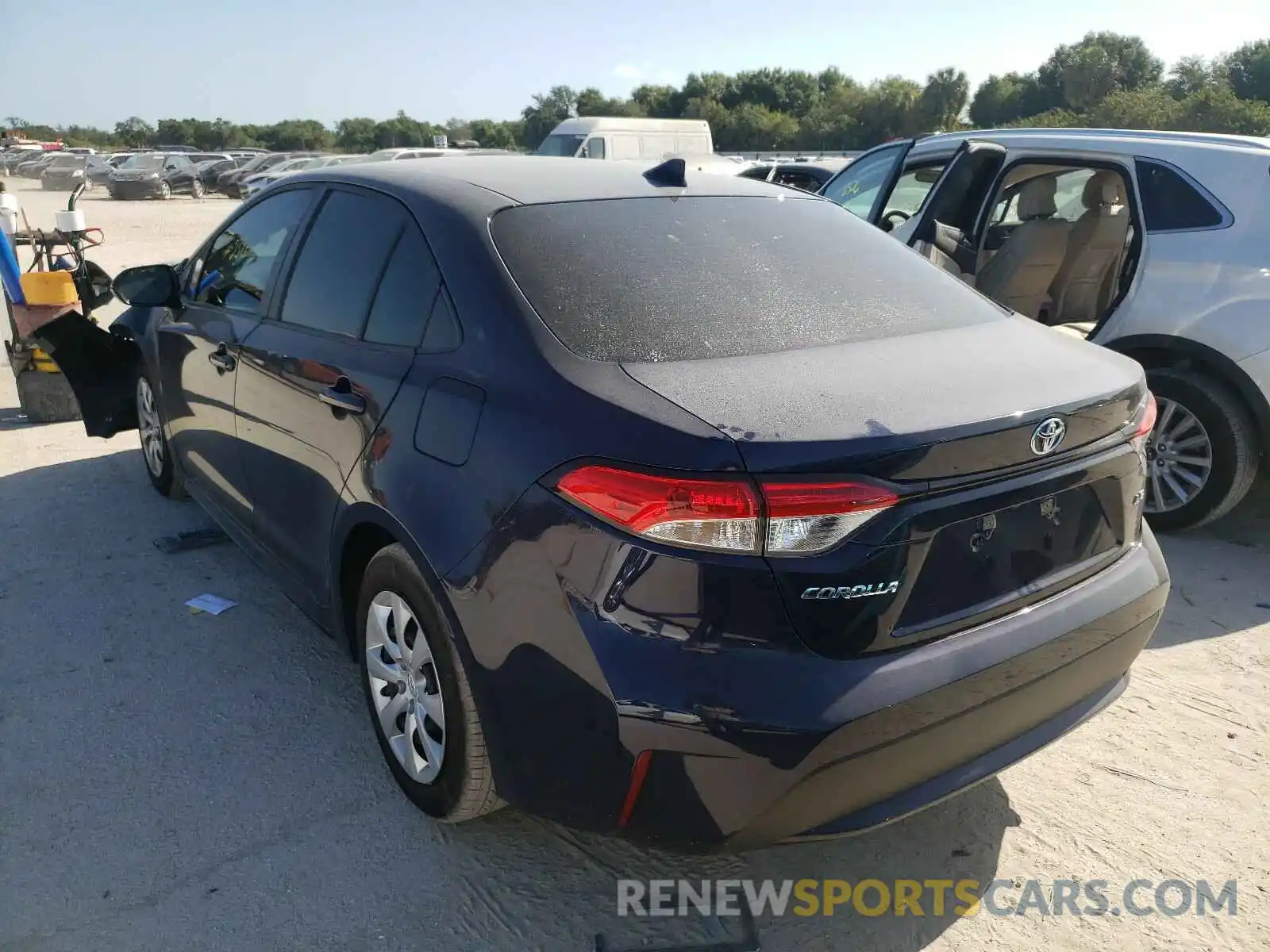 3 Photograph of a damaged car JTDEPMAE1MJ165607 TOYOTA COROLLA 2021