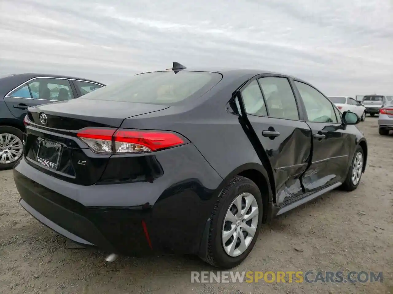 4 Photograph of a damaged car JTDEPMAE1MJ167745 TOYOTA COROLLA 2021