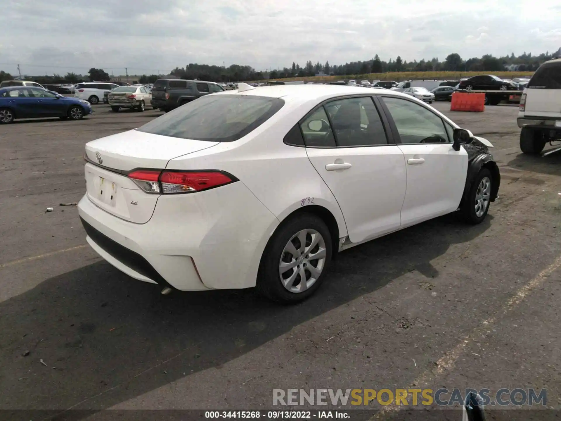 4 Photograph of a damaged car JTDEPMAE1MJ169396 TOYOTA COROLLA 2021