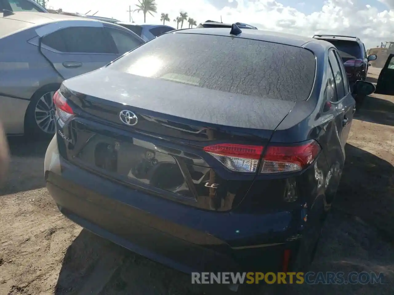 4 Photograph of a damaged car JTDEPMAE1MJ169611 TOYOTA COROLLA 2021