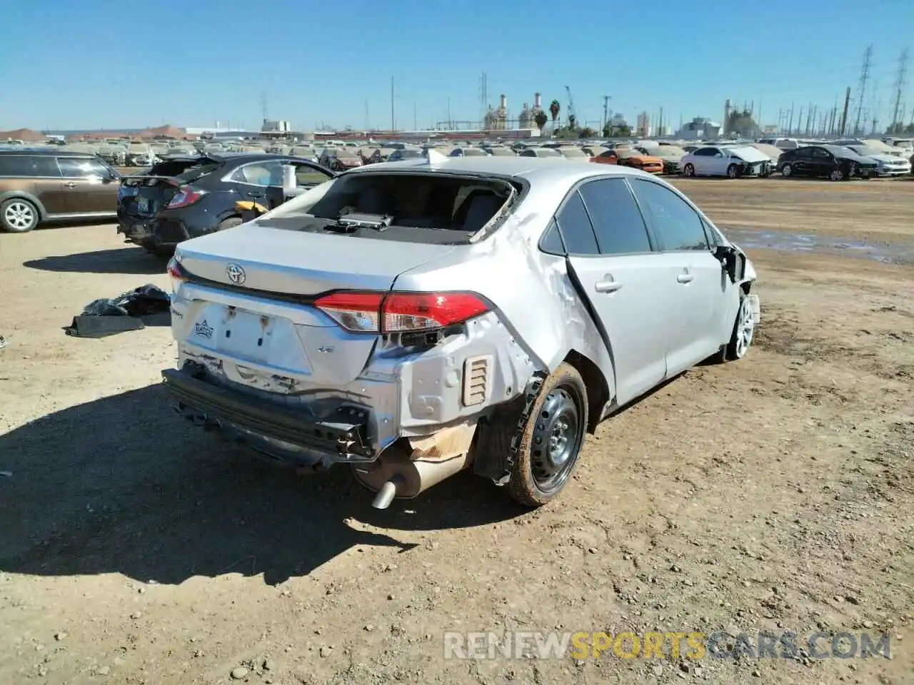 4 Photograph of a damaged car JTDEPMAE1MJ170645 TOYOTA COROLLA 2021