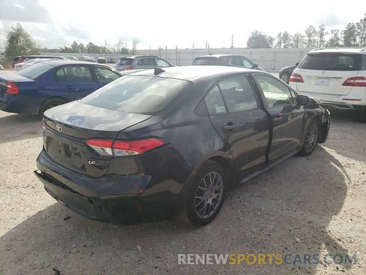 4 Photograph of a damaged car JTDEPMAE1MJ171231 TOYOTA COROLLA 2021