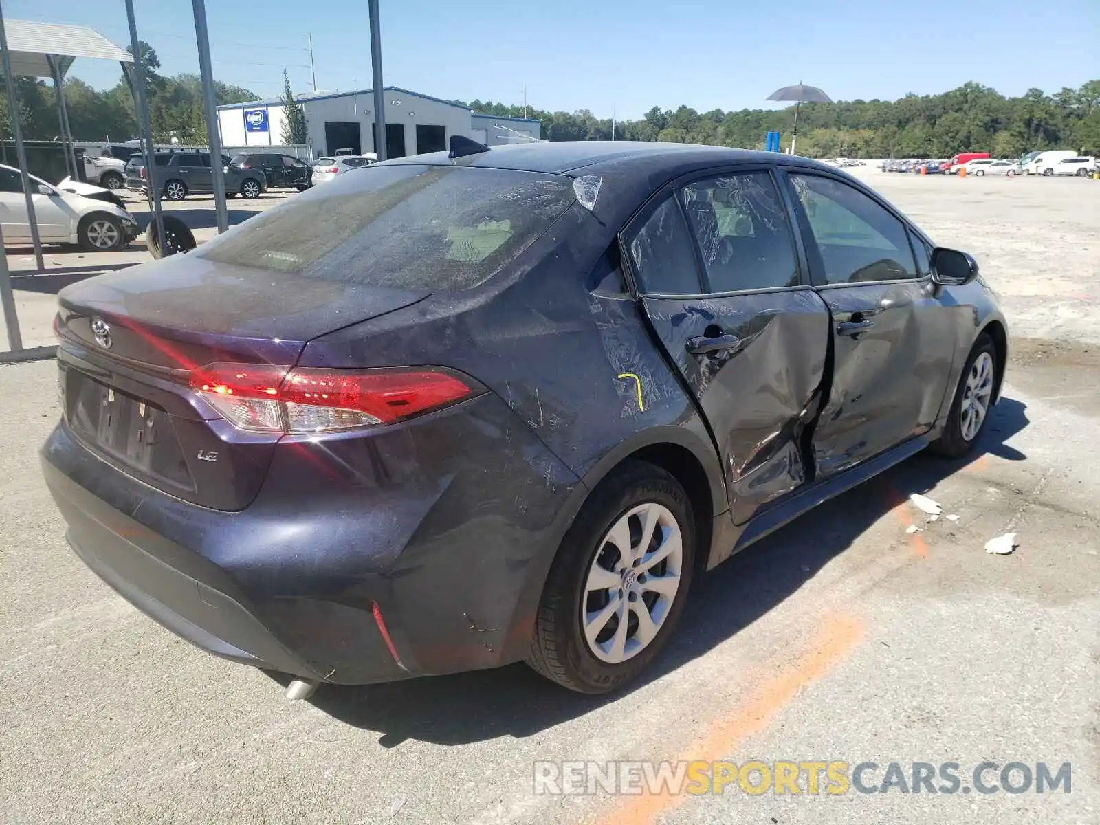 4 Photograph of a damaged car JTDEPMAE1MJ172170 TOYOTA COROLLA 2021