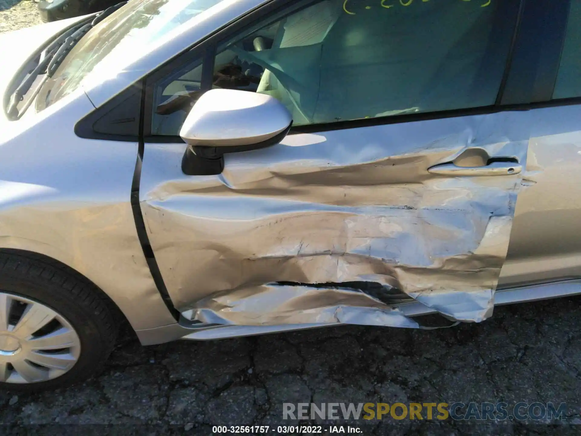 6 Photograph of a damaged car JTDEPMAE1MJ175442 TOYOTA COROLLA 2021