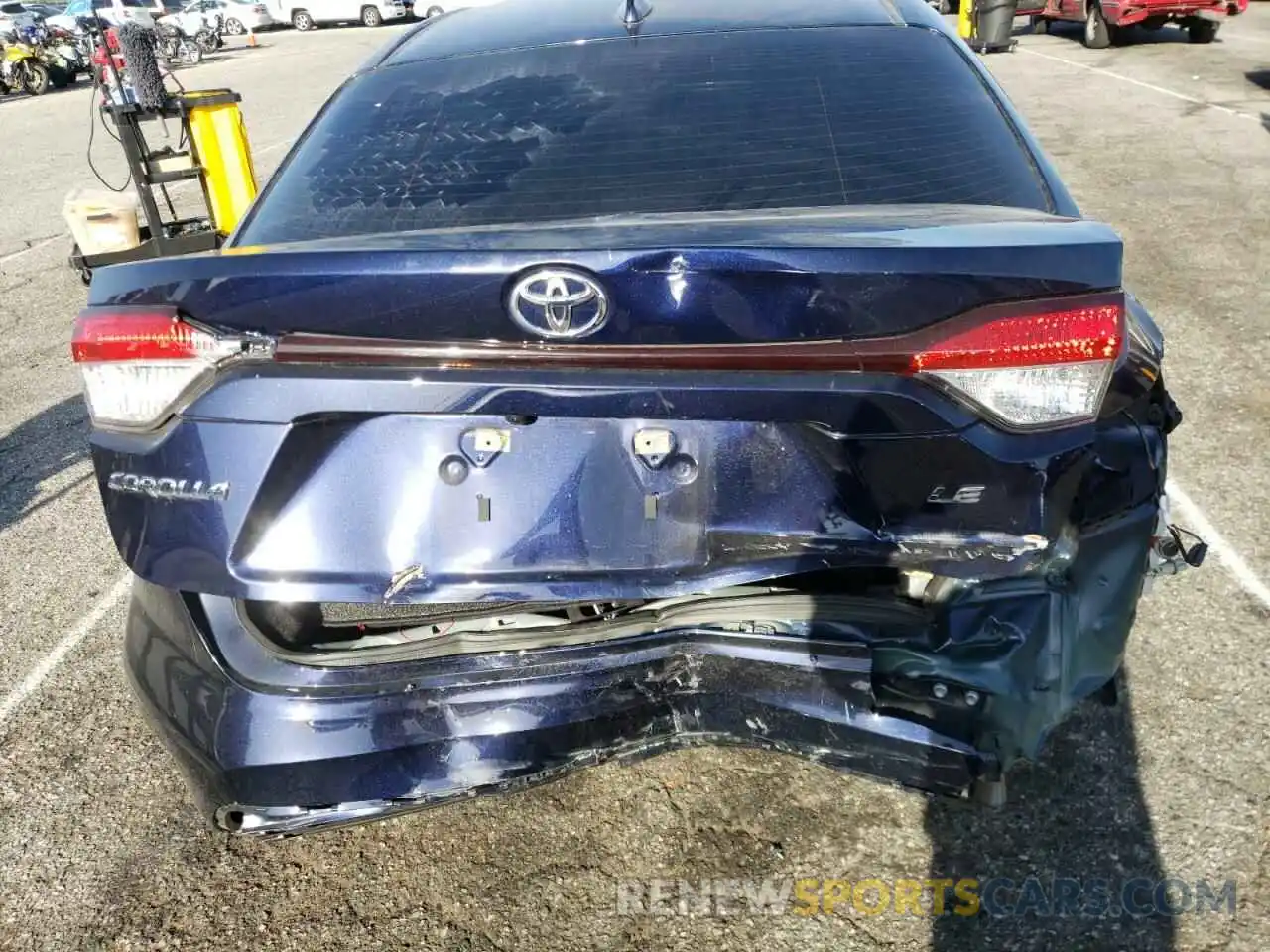 9 Photograph of a damaged car JTDEPMAE1MJ179037 TOYOTA COROLLA 2021