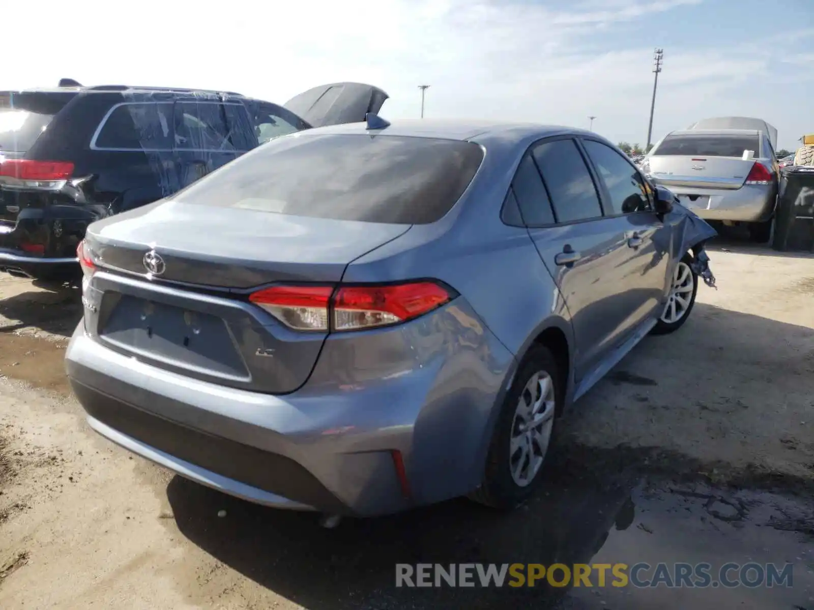 4 Photograph of a damaged car JTDEPMAE1MJ187719 TOYOTA COROLLA 2021