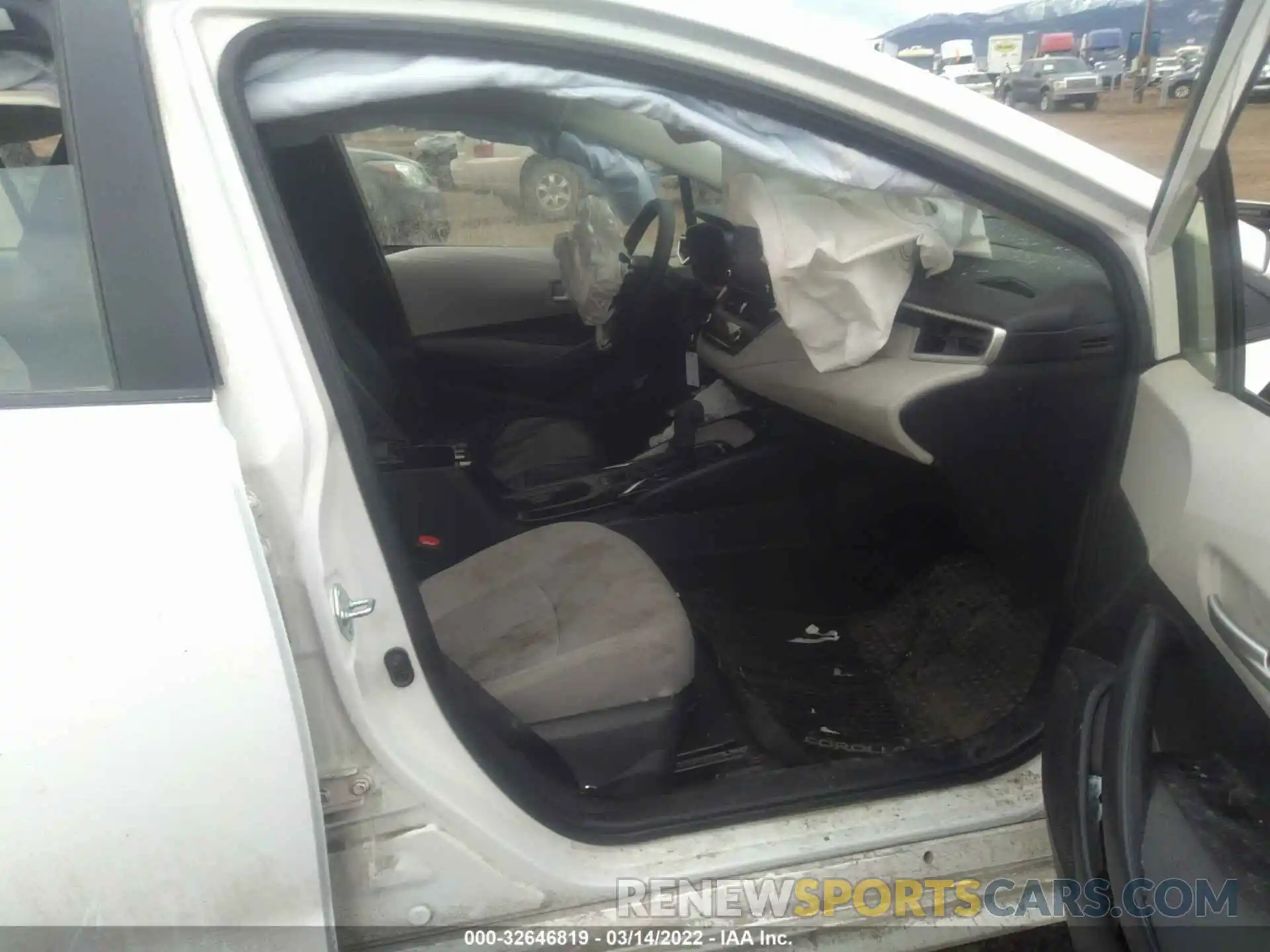 5 Photograph of a damaged car JTDEPMAE2MJ117310 TOYOTA COROLLA 2021