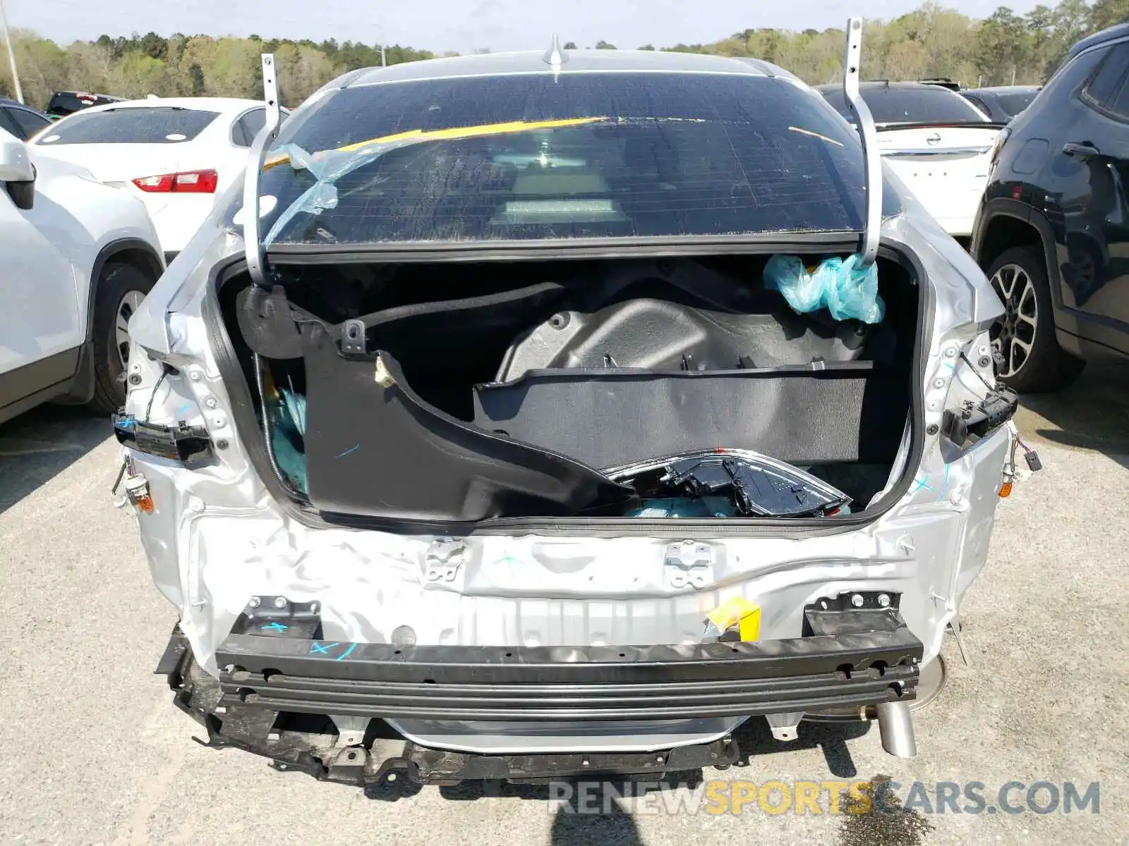 9 Photograph of a damaged car JTDEPMAE2MJ120773 TOYOTA COROLLA 2021