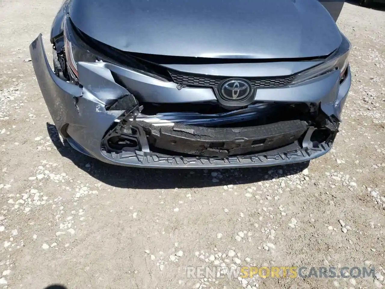 9 Photograph of a damaged car JTDEPMAE2MJ124452 TOYOTA COROLLA 2021