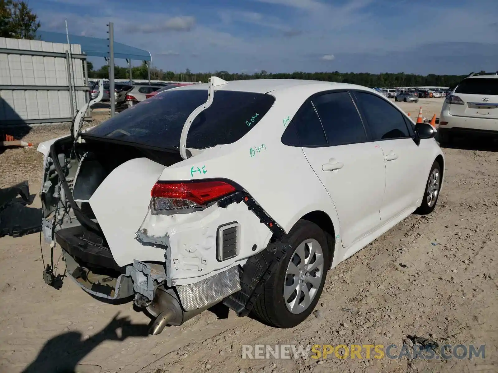 4 Photograph of a damaged car JTDEPMAE2MJ131806 TOYOTA COROLLA 2021