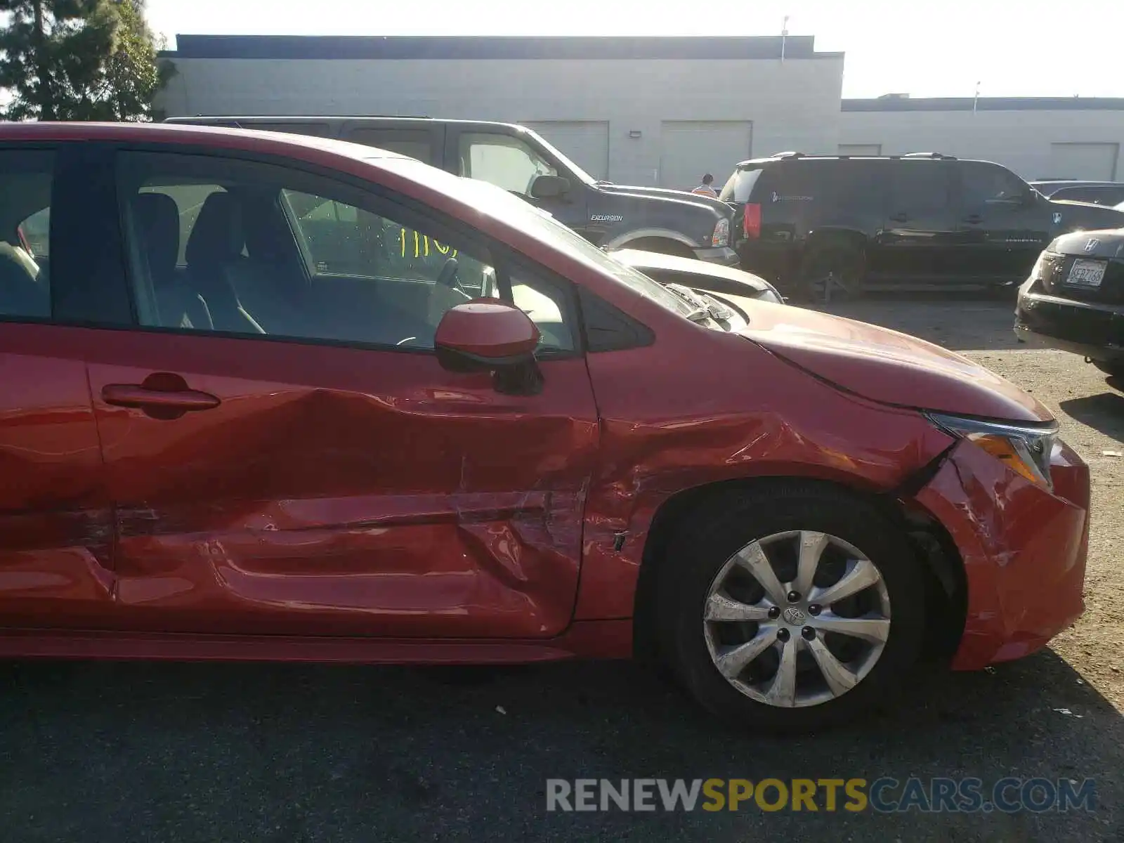 9 Photograph of a damaged car JTDEPMAE2MJ136648 TOYOTA COROLLA 2021