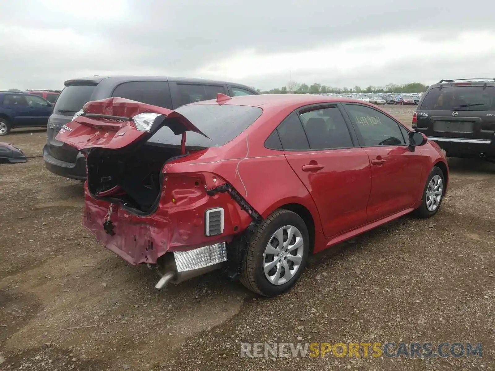 4 Photograph of a damaged car JTDEPMAE2MJ138755 TOYOTA COROLLA 2021