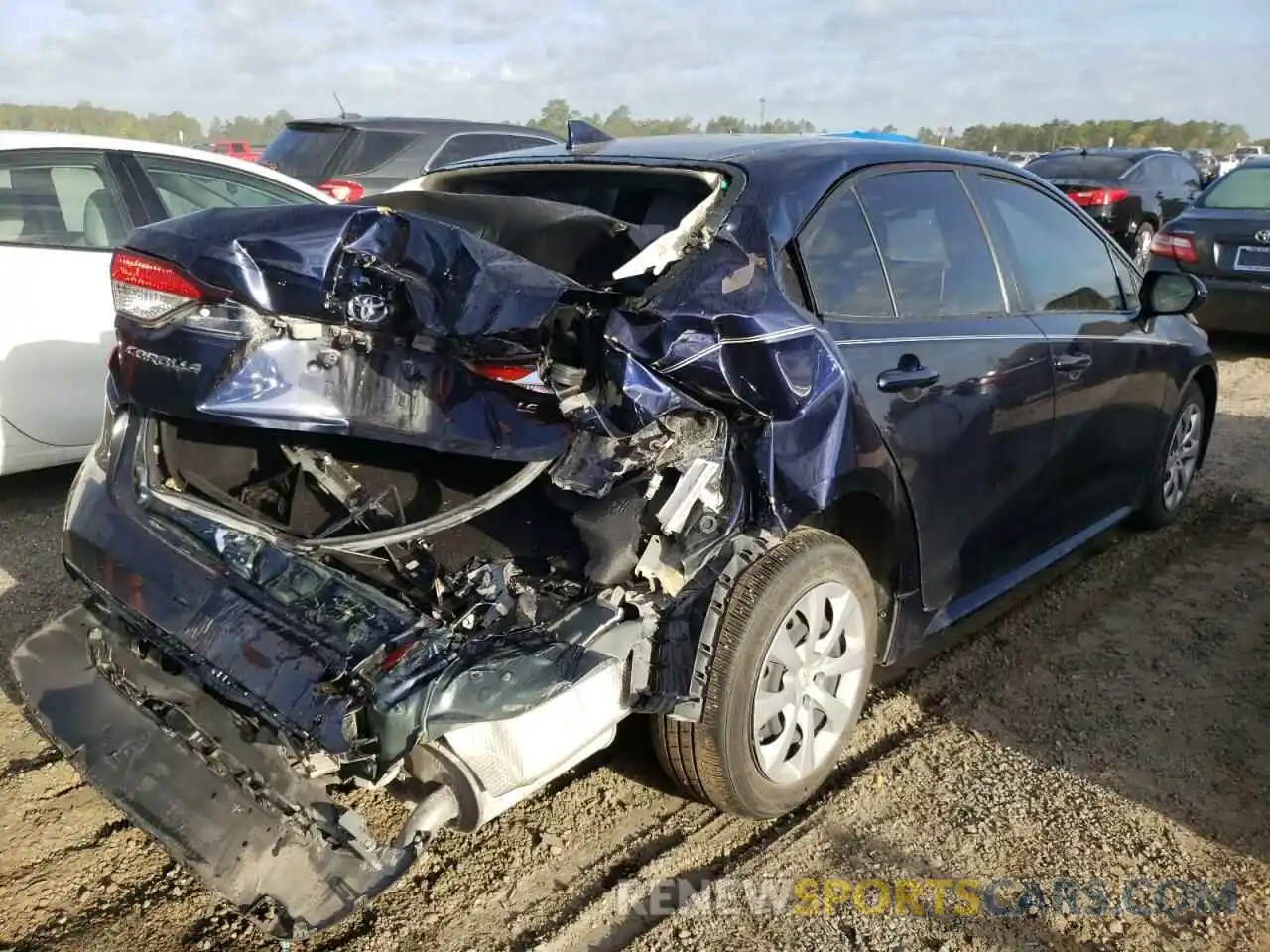 4 Photograph of a damaged car JTDEPMAE2MJ139775 TOYOTA COROLLA 2021