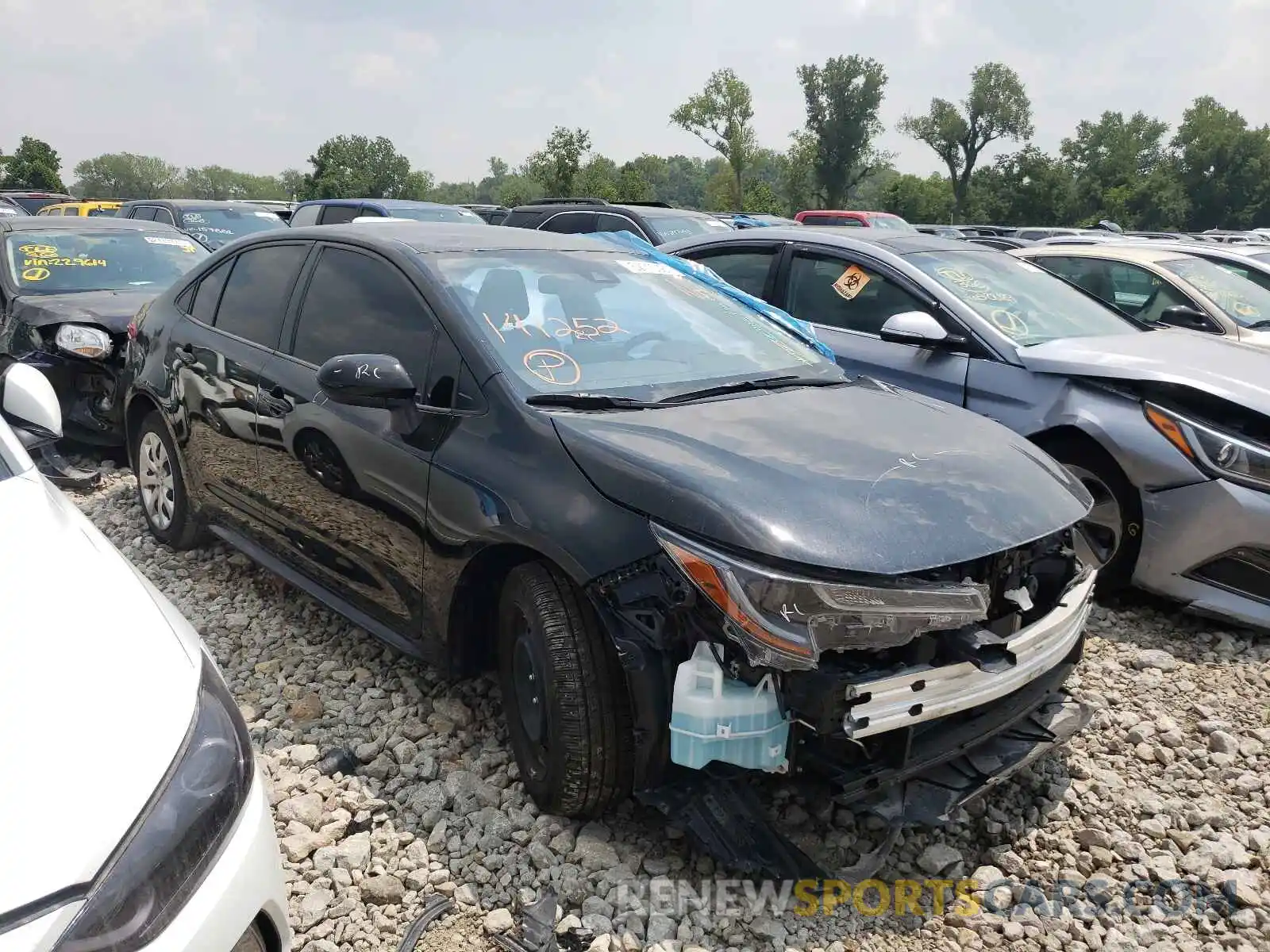 1 Photograph of a damaged car JTDEPMAE2MJ141252 TOYOTA COROLLA 2021