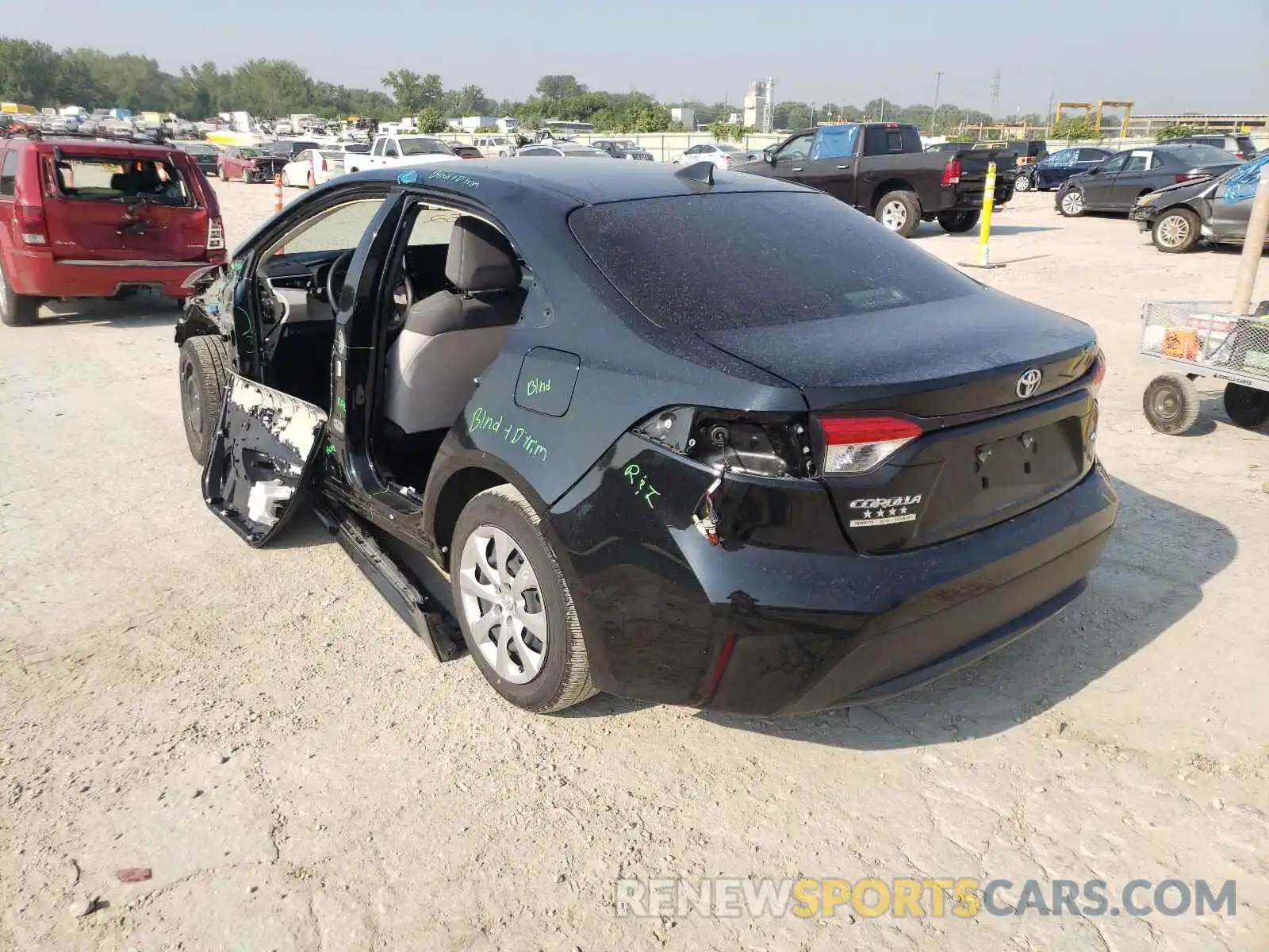 3 Photograph of a damaged car JTDEPMAE2MJ141252 TOYOTA COROLLA 2021