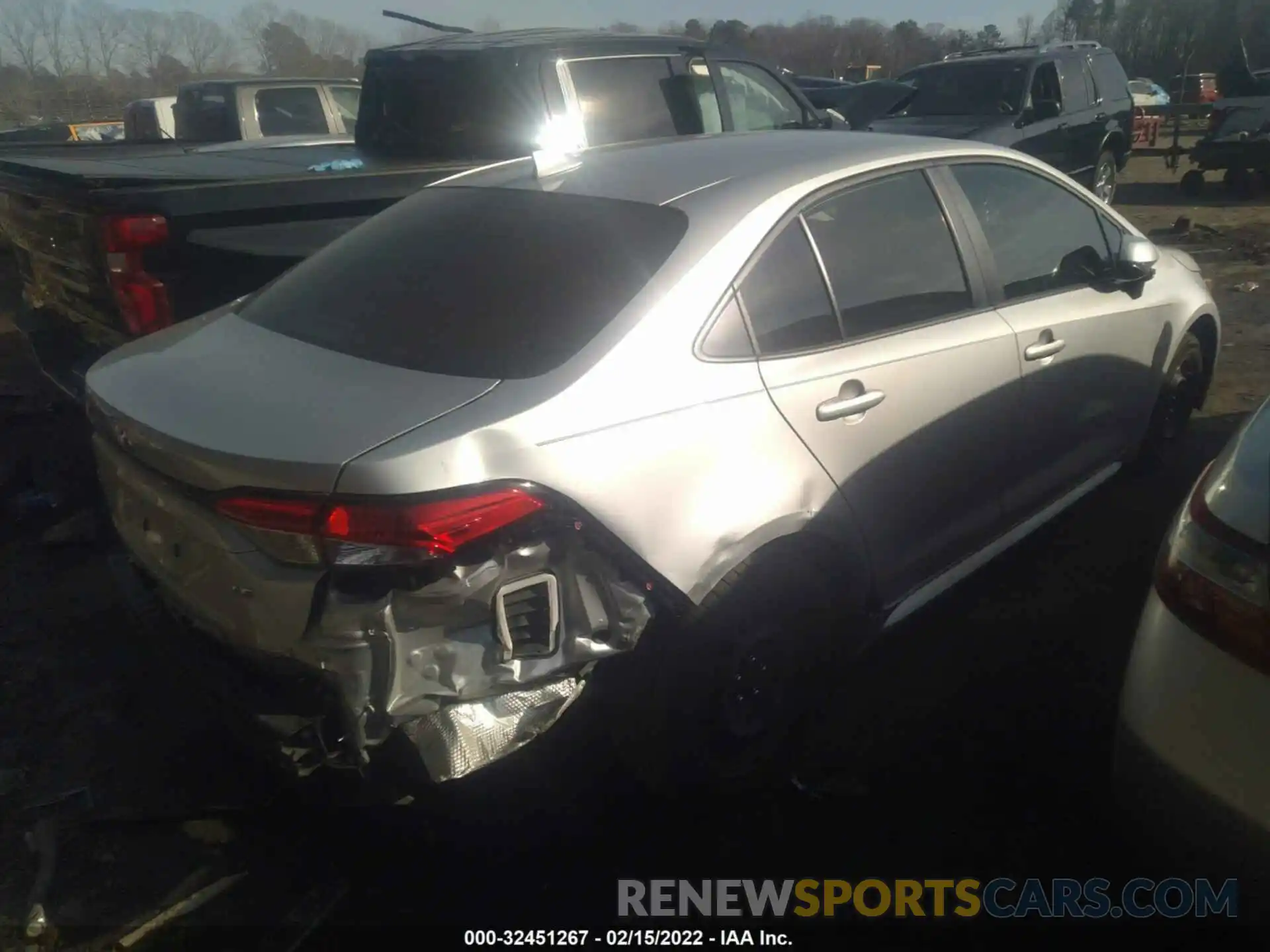 4 Photograph of a damaged car JTDEPMAE2MJ143437 TOYOTA COROLLA 2021