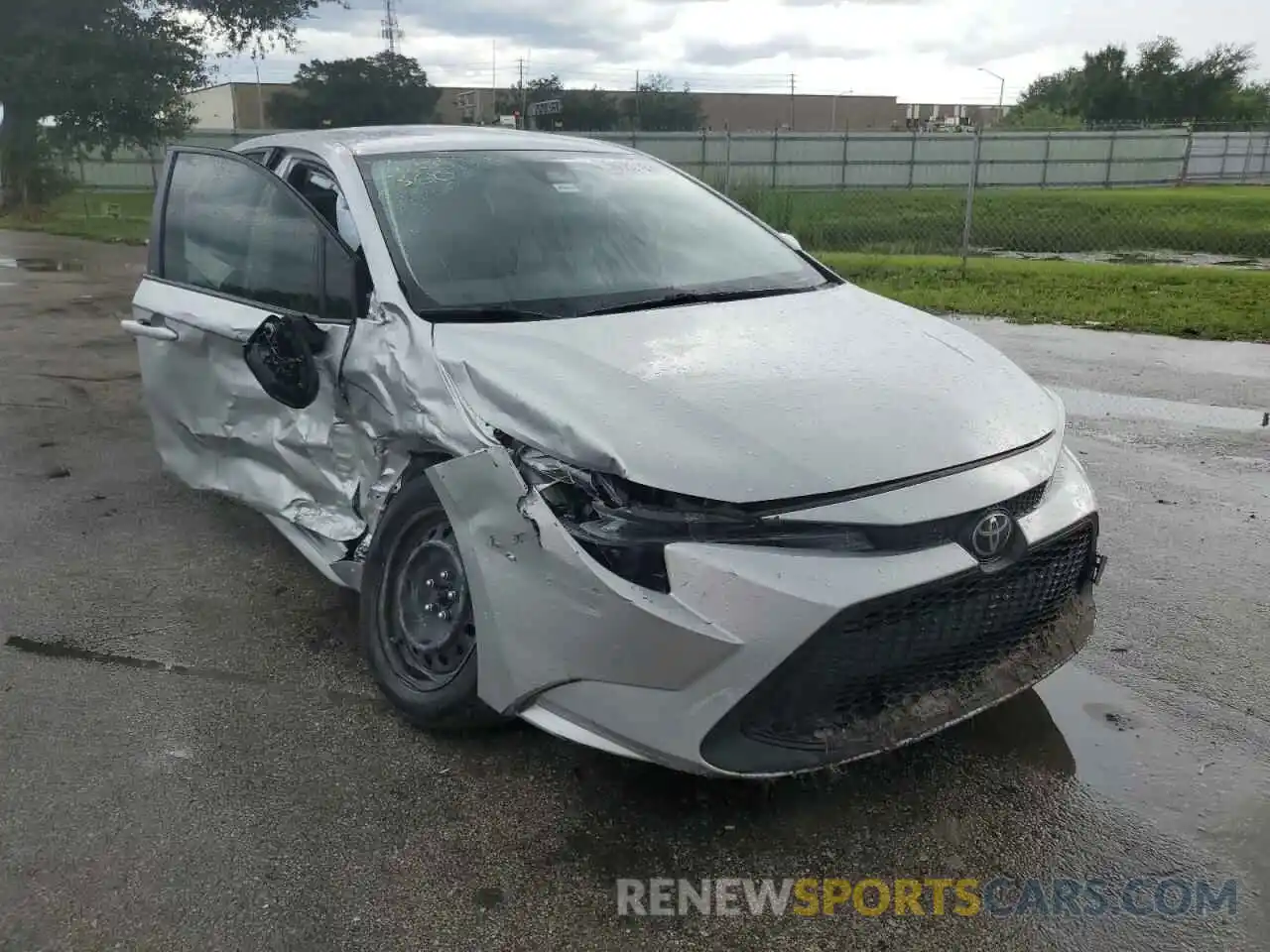 1 Photograph of a damaged car JTDEPMAE2MJ144104 TOYOTA COROLLA 2021