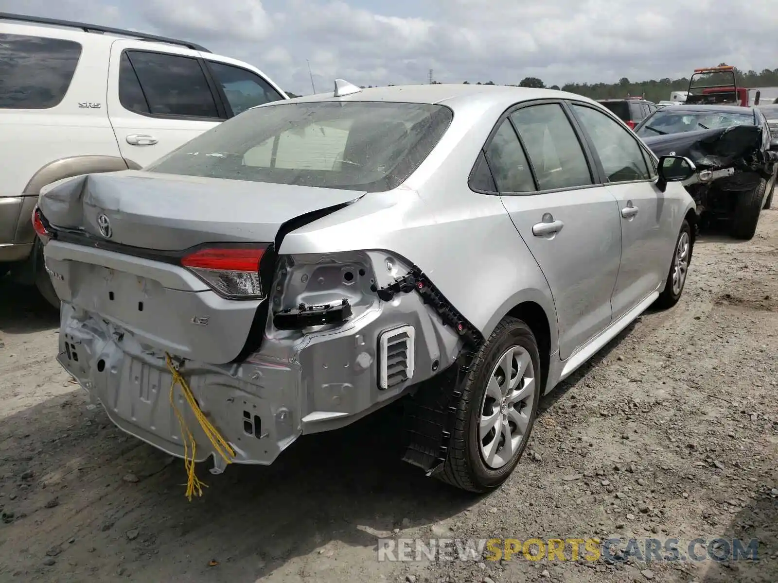 4 Photograph of a damaged car JTDEPMAE2MJ150517 TOYOTA COROLLA 2021