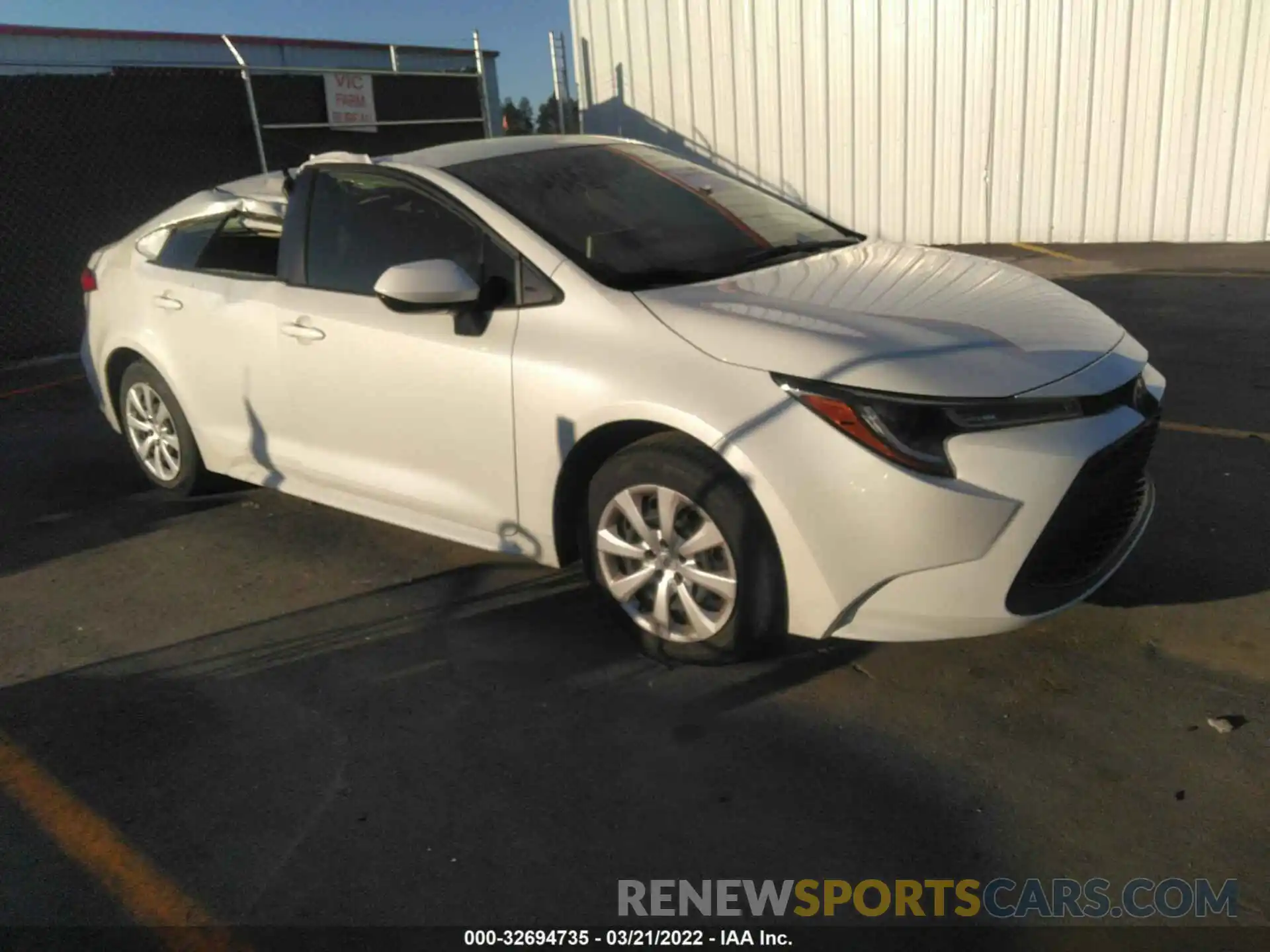 1 Photograph of a damaged car JTDEPMAE2MJ155880 TOYOTA COROLLA 2021