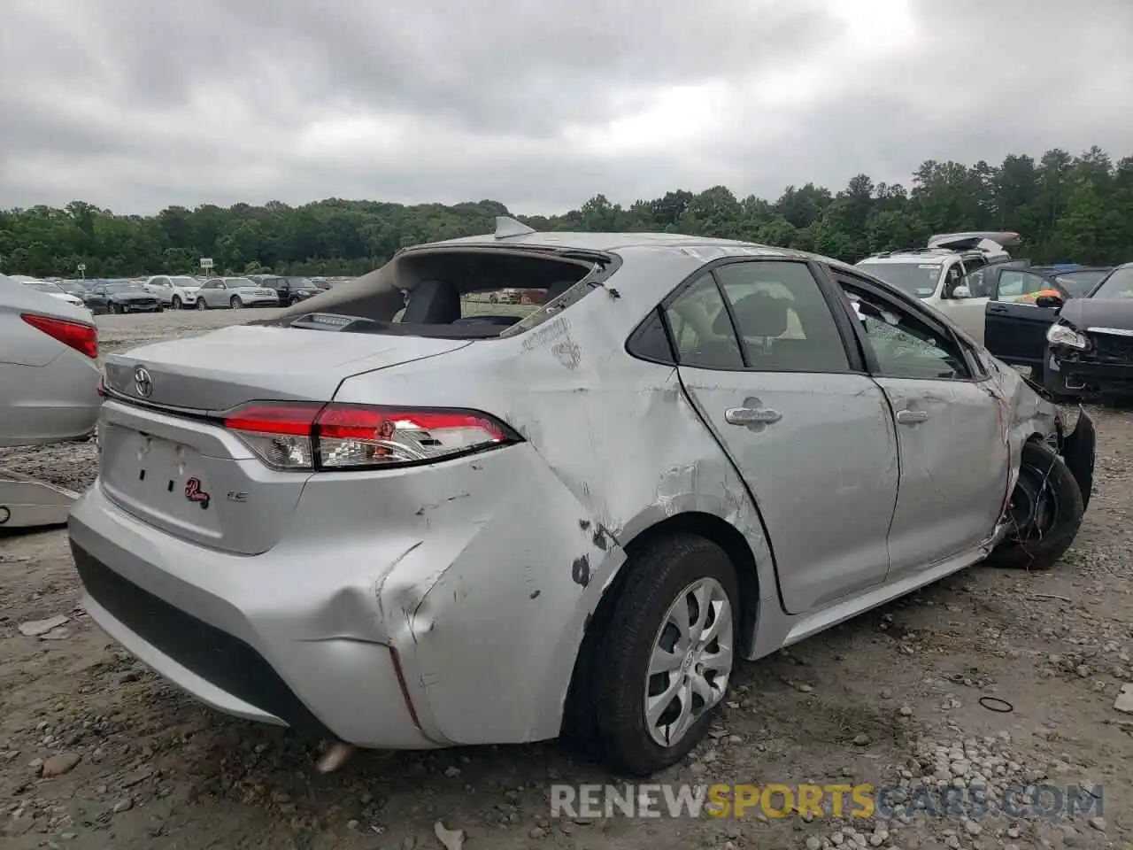 4 Photograph of a damaged car JTDEPMAE2MJ161484 TOYOTA COROLLA 2021