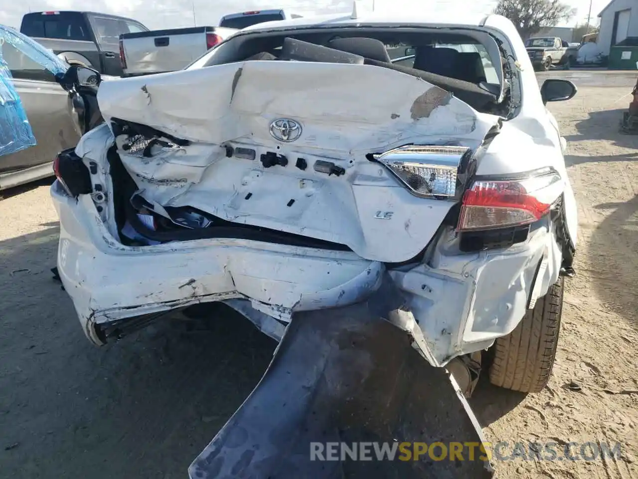 9 Photograph of a damaged car JTDEPMAE2MJ164711 TOYOTA COROLLA 2021