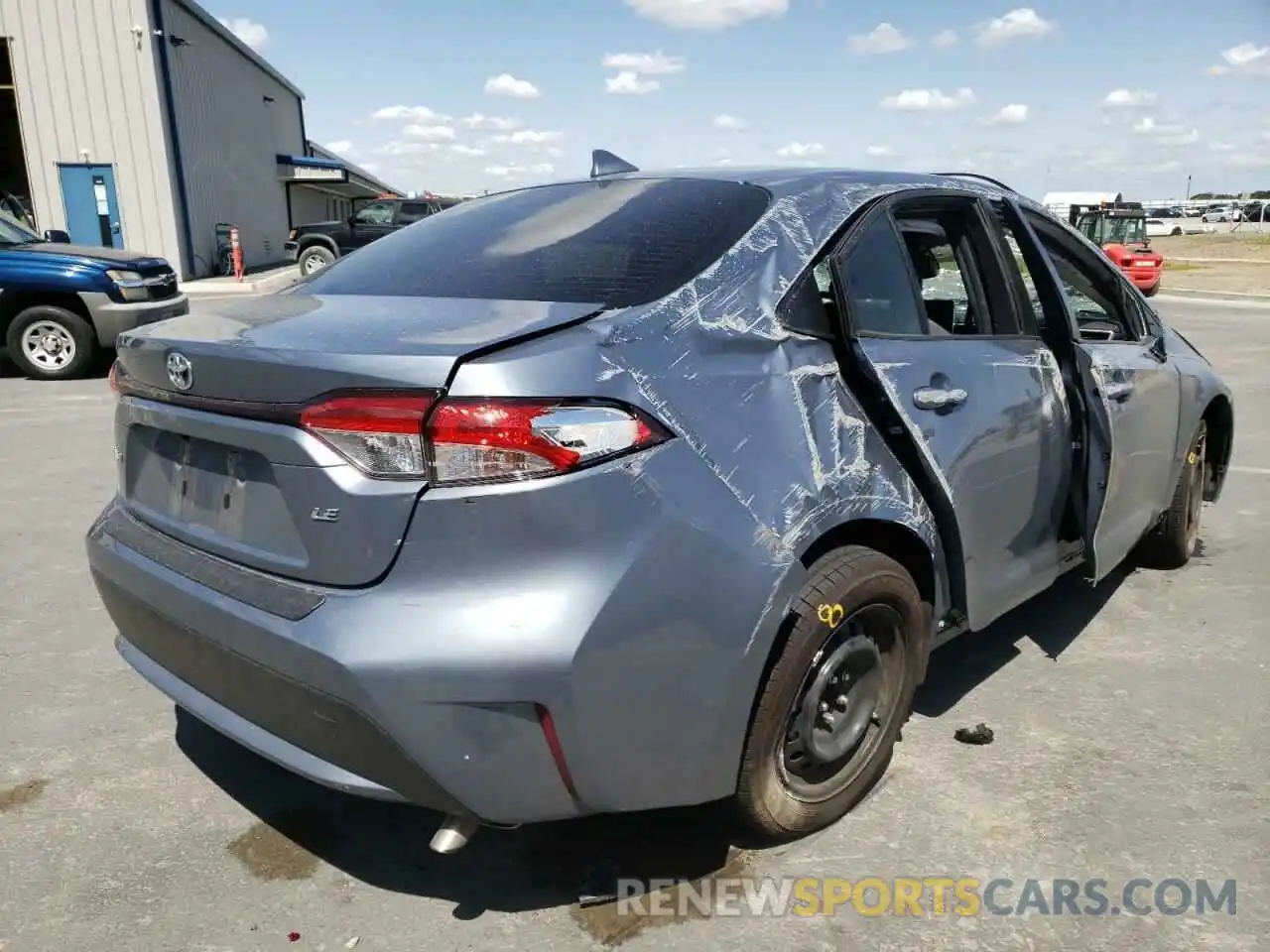 4 Photograph of a damaged car JTDEPMAE2MJ172050 TOYOTA COROLLA 2021