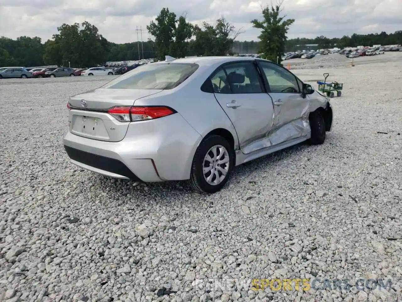 4 Photograph of a damaged car JTDEPMAE2MJ176096 TOYOTA COROLLA 2021