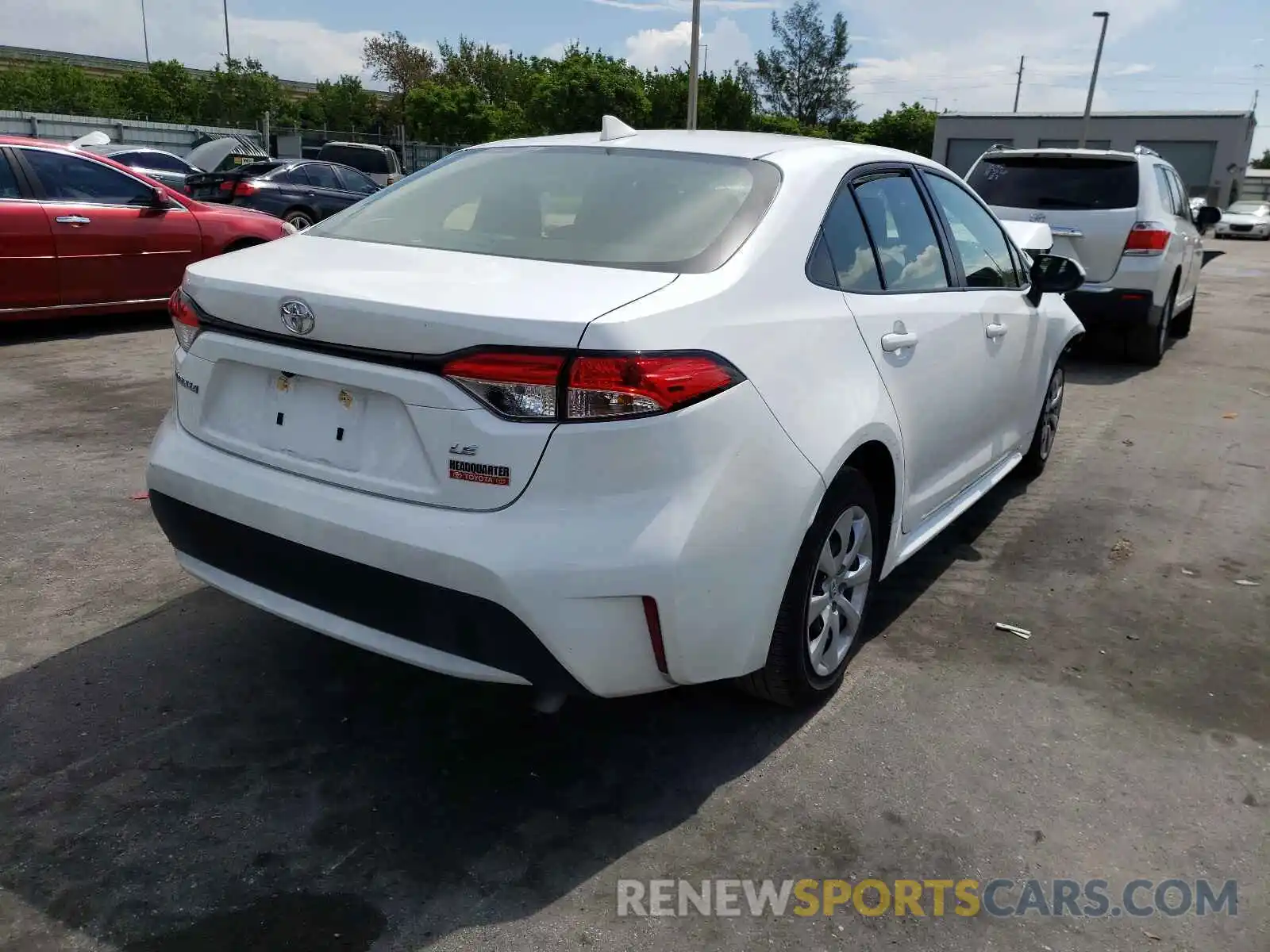 4 Photograph of a damaged car JTDEPMAE2MJ180732 TOYOTA COROLLA 2021