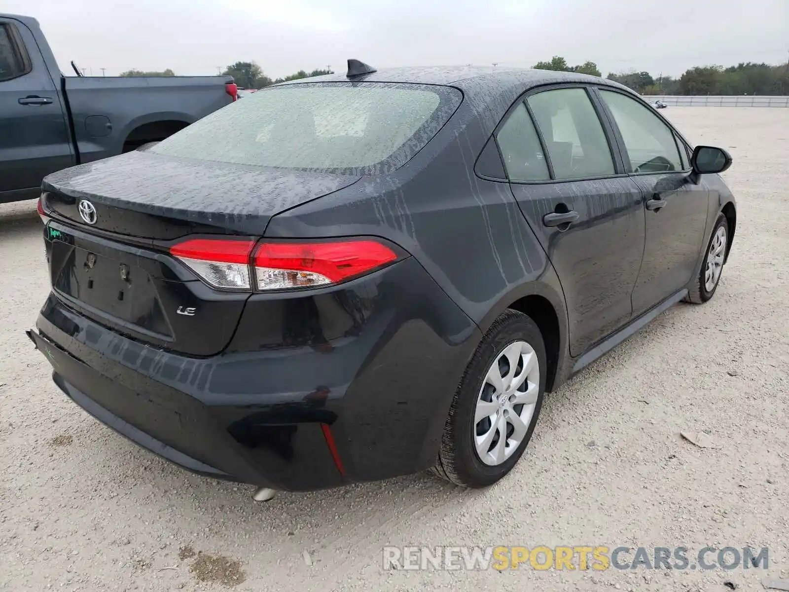 4 Photograph of a damaged car JTDEPMAE2MJ184733 TOYOTA COROLLA 2021