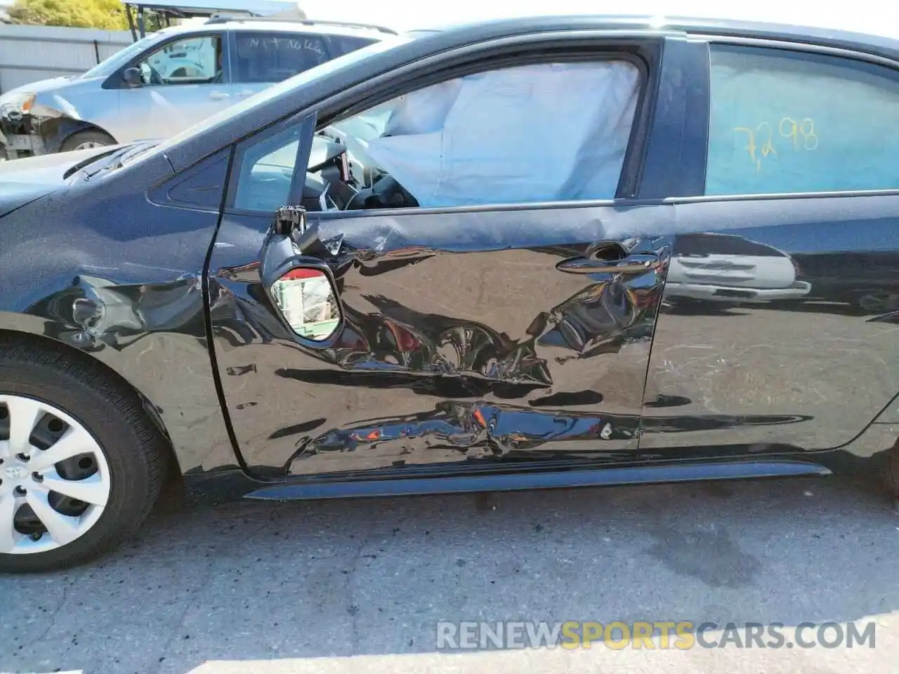 9 Photograph of a damaged car JTDEPMAE2MJ188197 TOYOTA COROLLA 2021