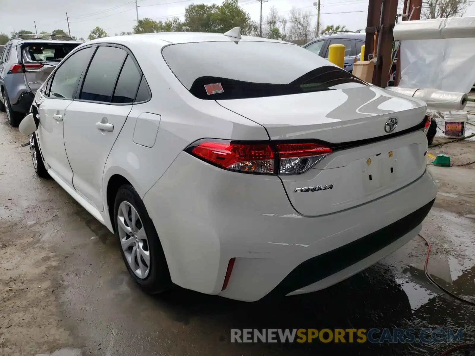 3 Photograph of a damaged car JTDEPMAE3MJ118207 TOYOTA COROLLA 2021