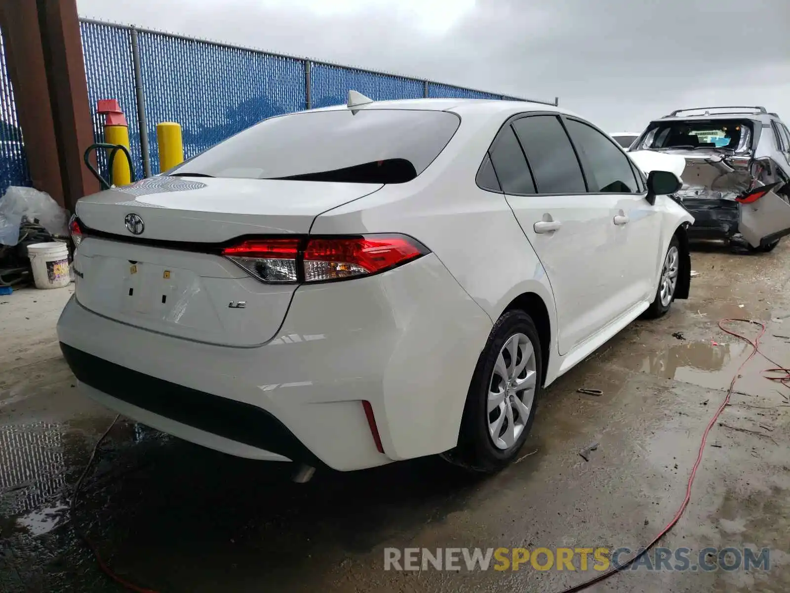 4 Photograph of a damaged car JTDEPMAE3MJ118207 TOYOTA COROLLA 2021