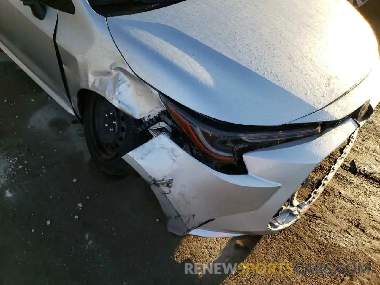 9 Photograph of a damaged car JTDEPMAE3MJ119051 TOYOTA COROLLA 2021