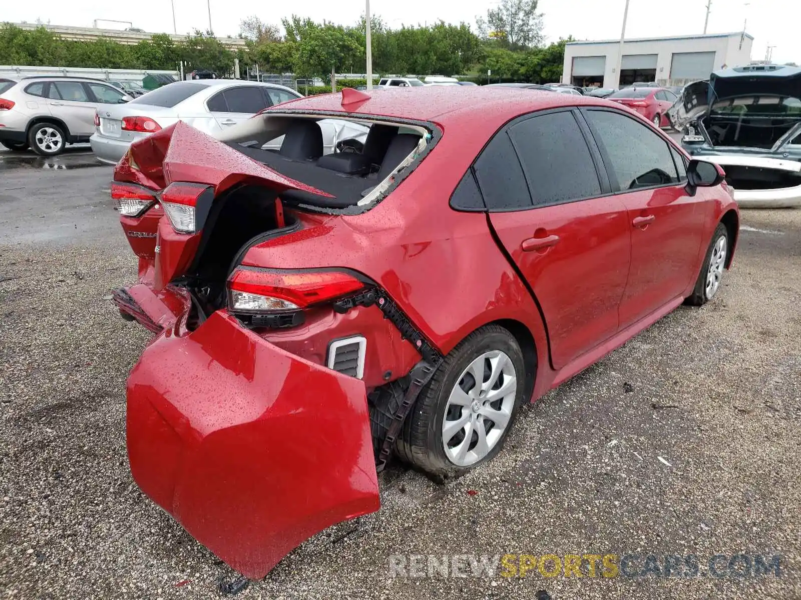 4 Photograph of a damaged car JTDEPMAE3MJ121611 TOYOTA COROLLA 2021