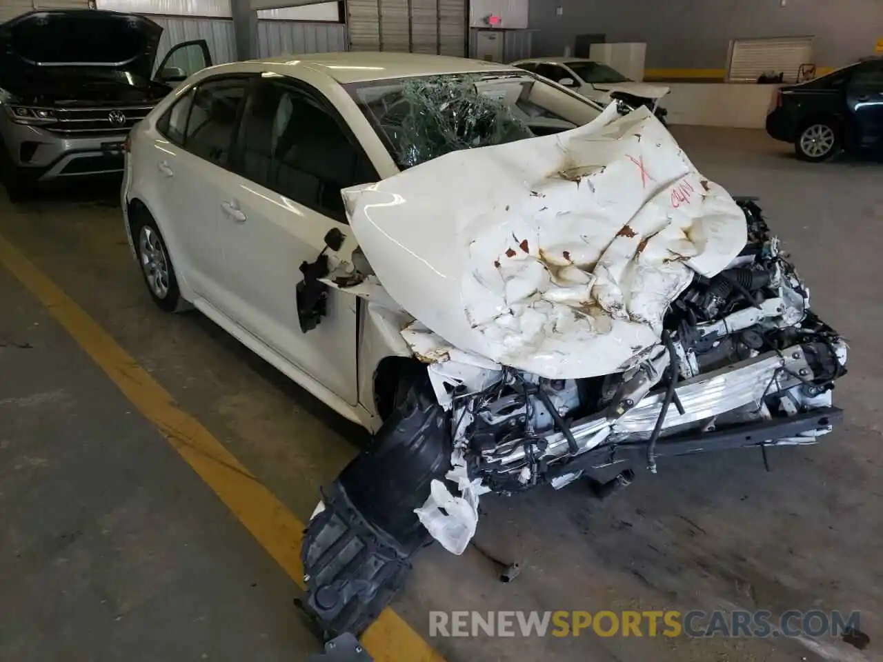 1 Photograph of a damaged car JTDEPMAE3MJ132639 TOYOTA COROLLA 2021