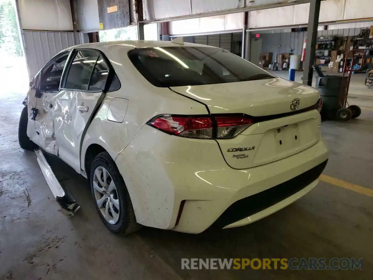 3 Photograph of a damaged car JTDEPMAE3MJ132639 TOYOTA COROLLA 2021