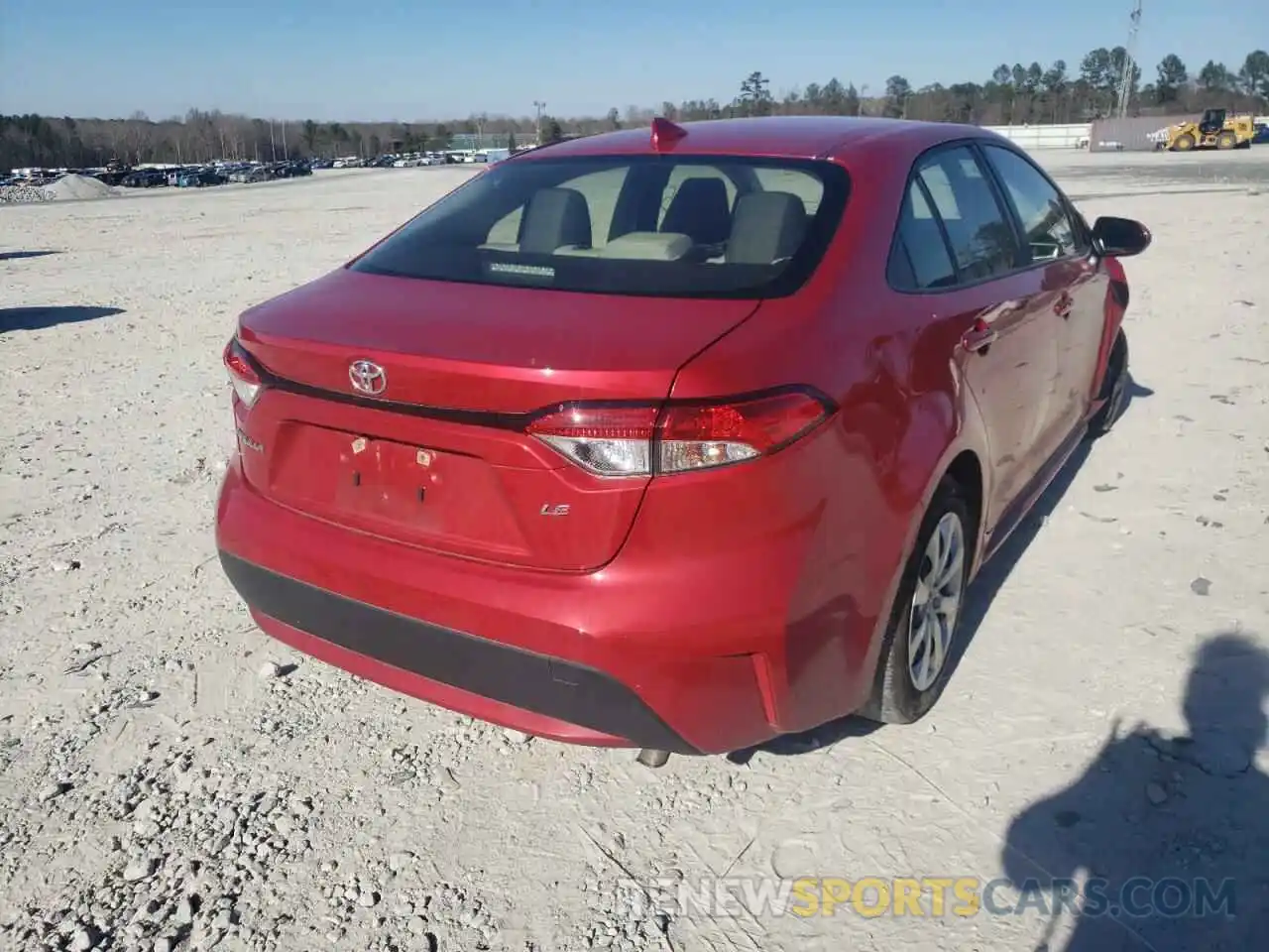 4 Photograph of a damaged car JTDEPMAE3MJ136156 TOYOTA COROLLA 2021