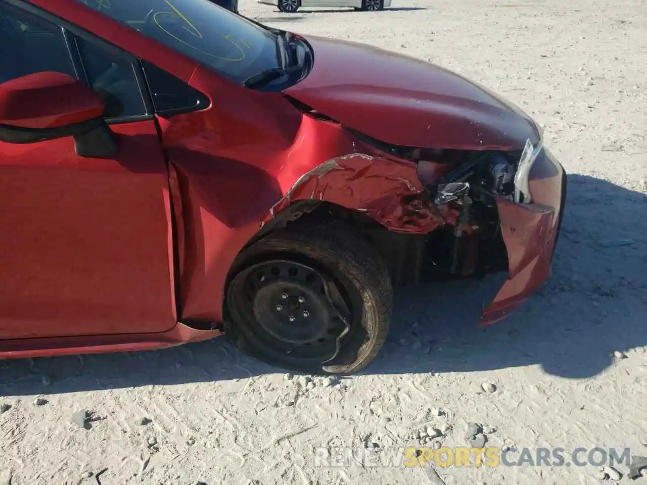 9 Photograph of a damaged car JTDEPMAE3MJ136156 TOYOTA COROLLA 2021