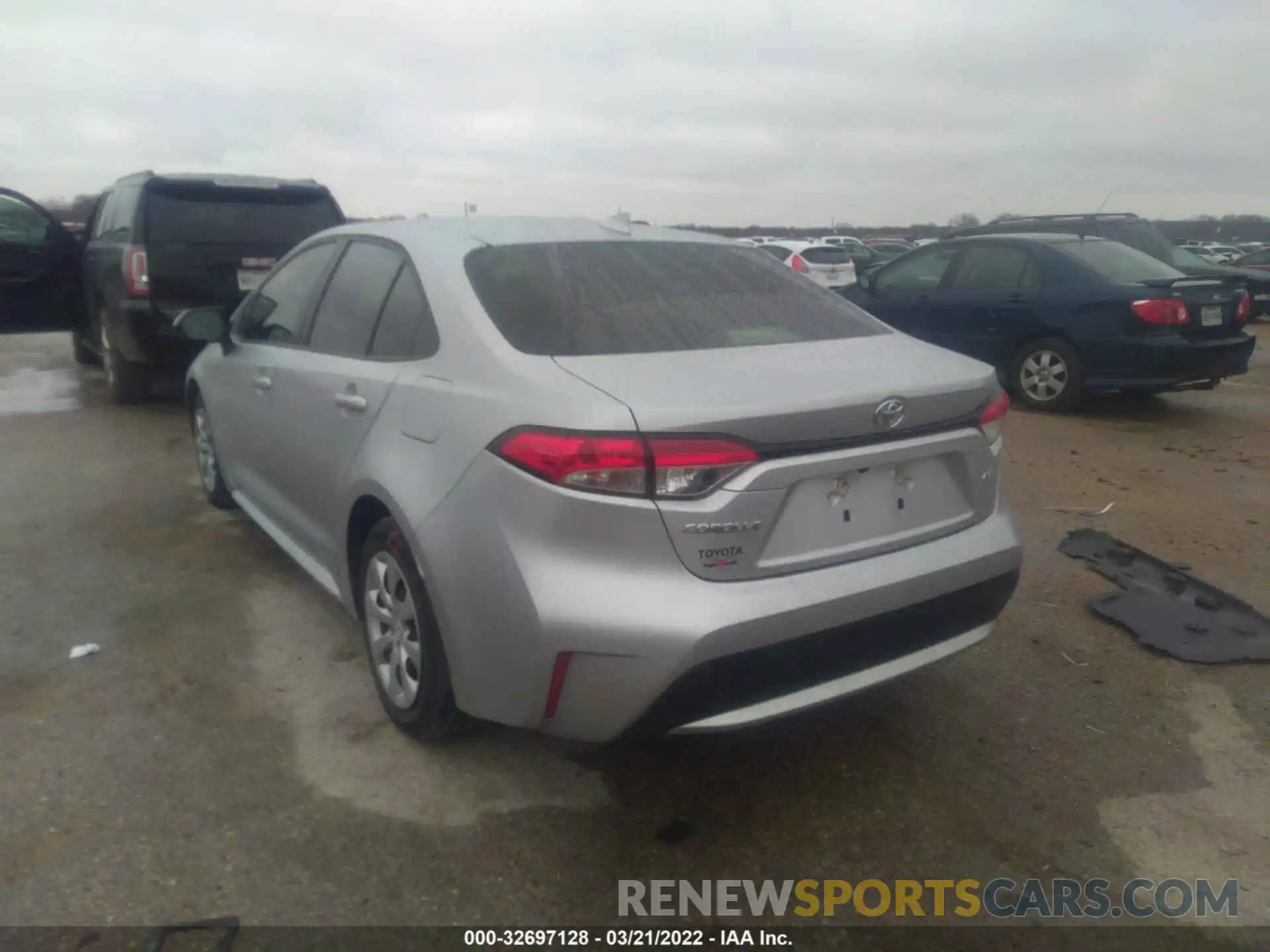 3 Photograph of a damaged car JTDEPMAE3MJ142572 TOYOTA COROLLA 2021