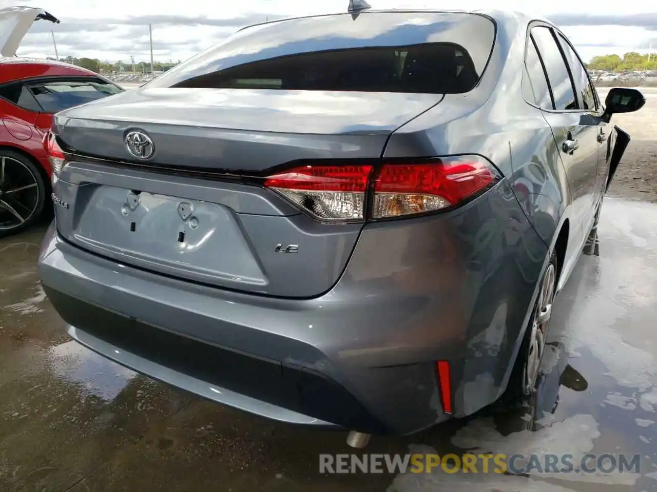 4 Photograph of a damaged car JTDEPMAE3MJ147609 TOYOTA COROLLA 2021