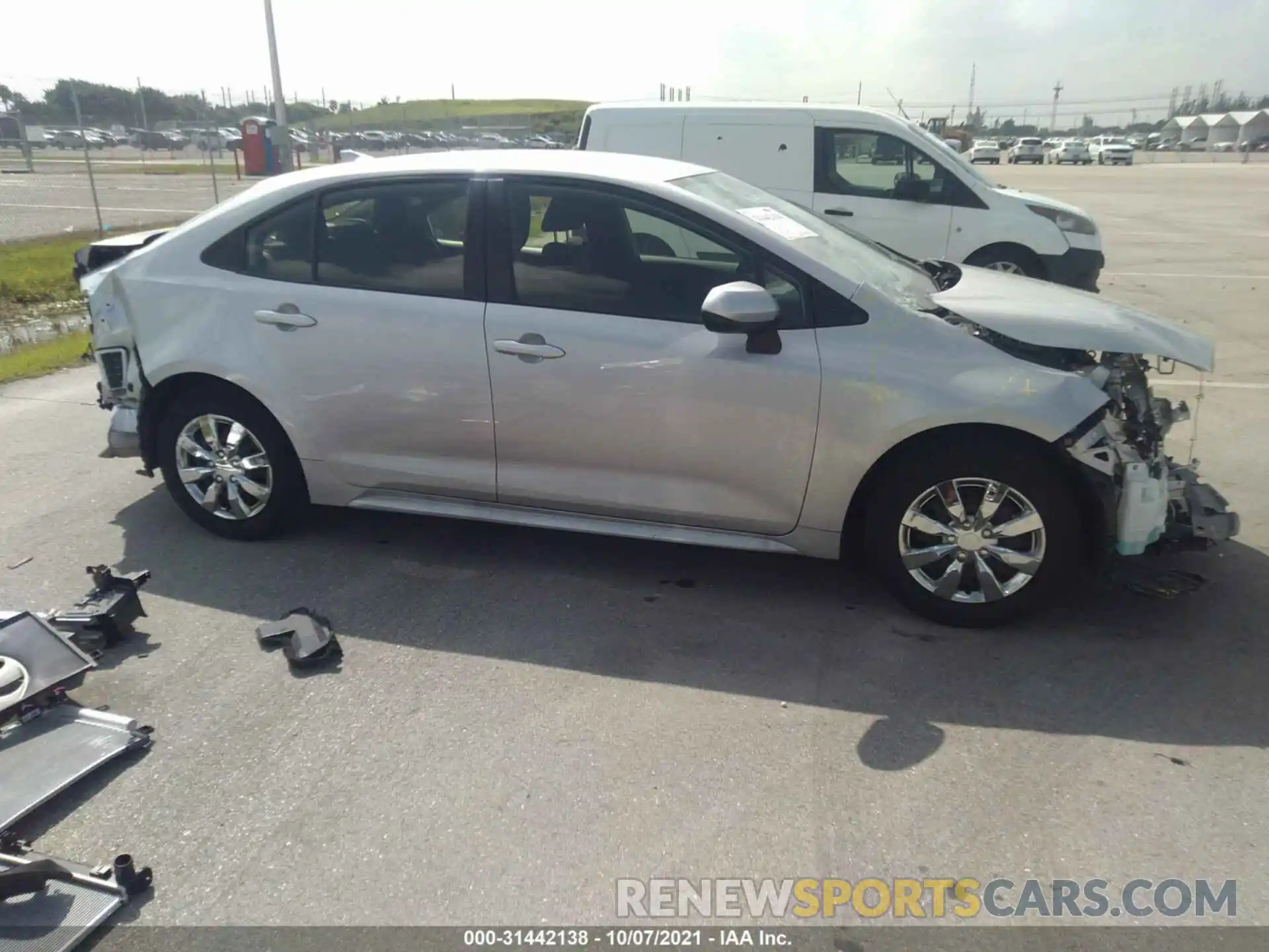 1 Photograph of a damaged car JTDEPMAE3MJ158996 TOYOTA COROLLA 2021