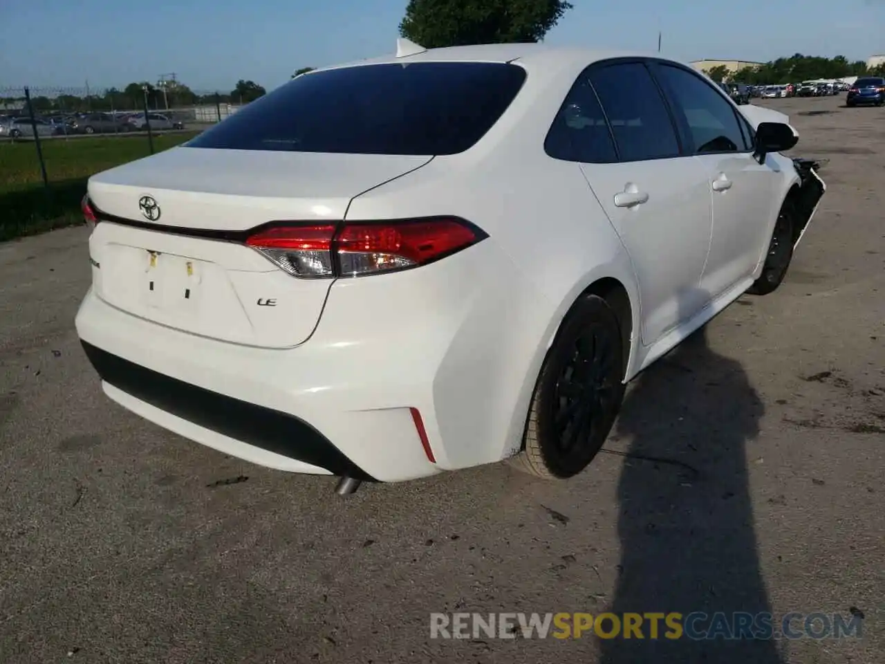 4 Photograph of a damaged car JTDEPMAE3MJ166631 TOYOTA COROLLA 2021