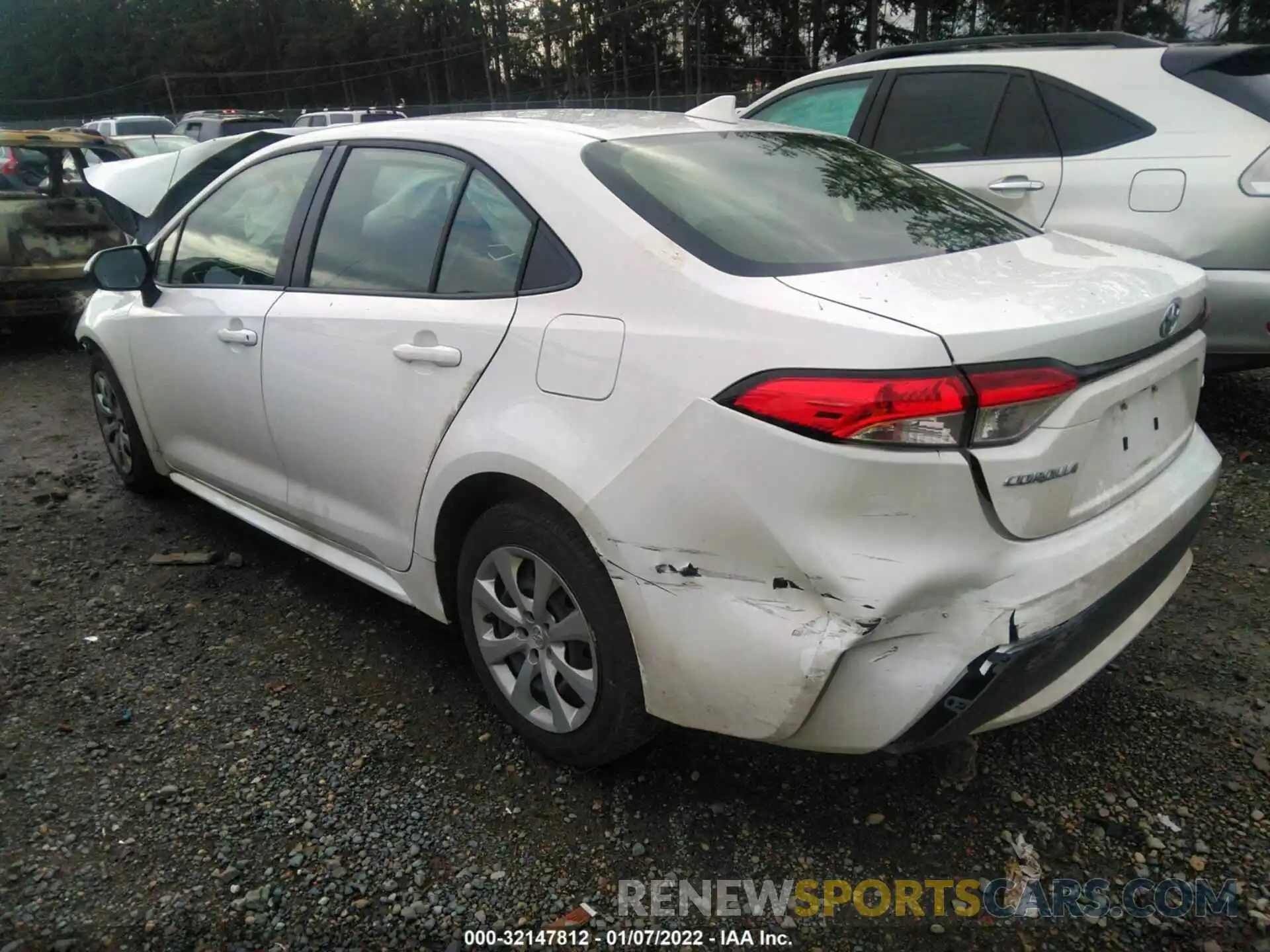 3 Photograph of a damaged car JTDEPMAE3MJ171215 TOYOTA COROLLA 2021