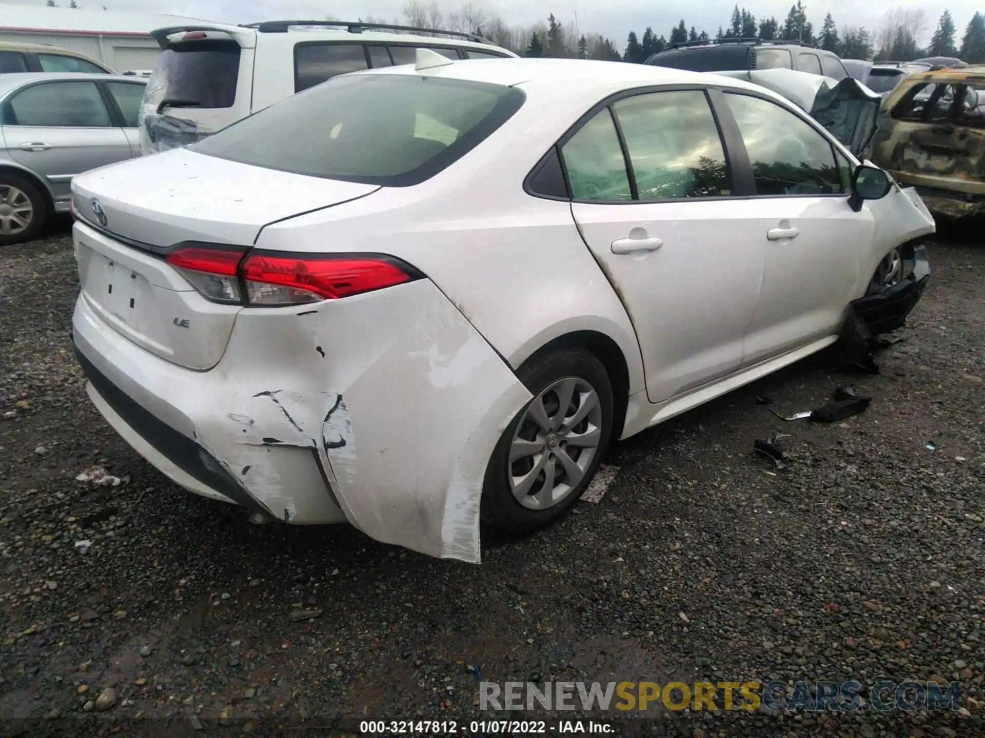 4 Photograph of a damaged car JTDEPMAE3MJ171215 TOYOTA COROLLA 2021