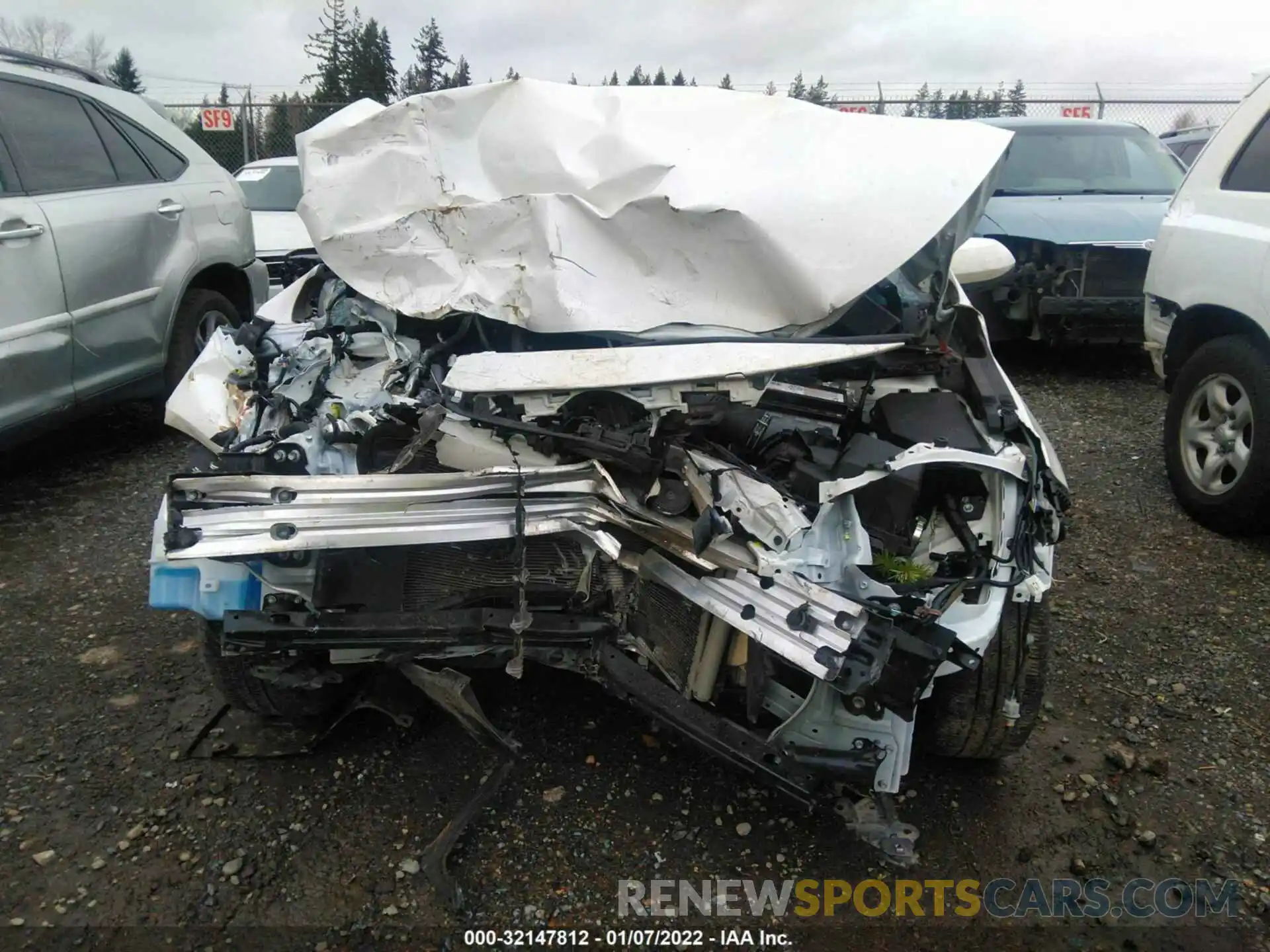 6 Photograph of a damaged car JTDEPMAE3MJ171215 TOYOTA COROLLA 2021