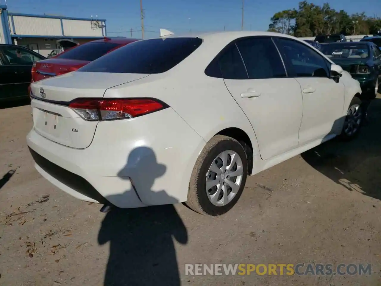 4 Photograph of a damaged car JTDEPMAE3MJ173935 TOYOTA COROLLA 2021