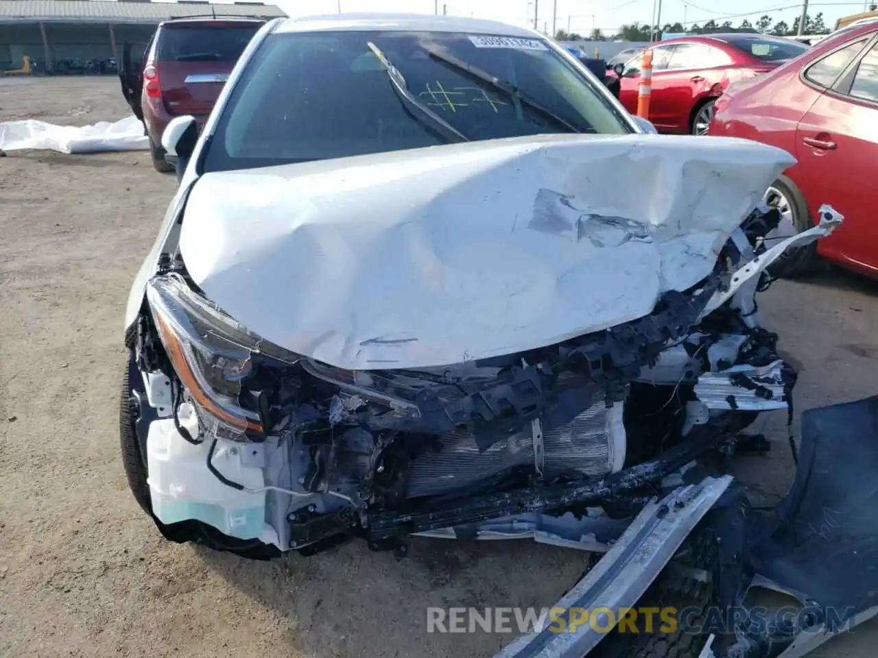 9 Photograph of a damaged car JTDEPMAE3MJ173935 TOYOTA COROLLA 2021