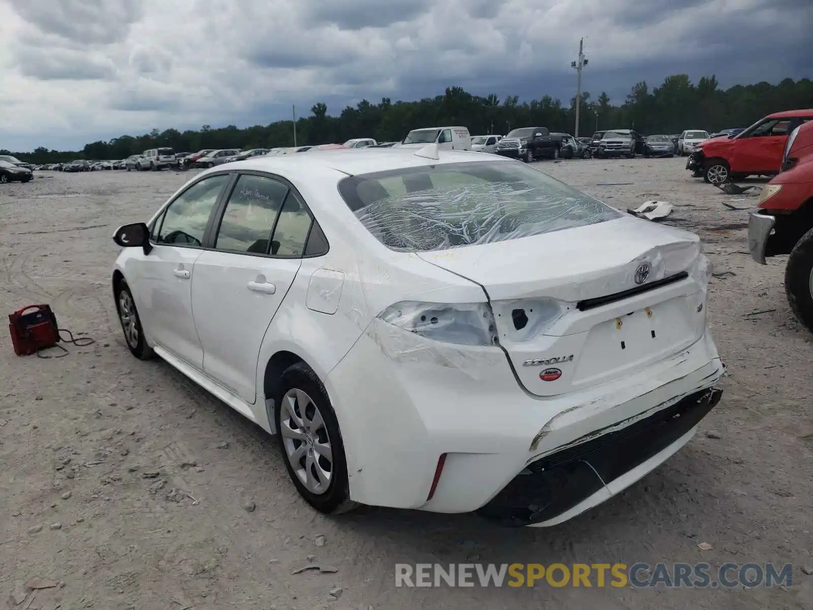 3 Photograph of a damaged car JTDEPMAE3MJ176303 TOYOTA COROLLA 2021