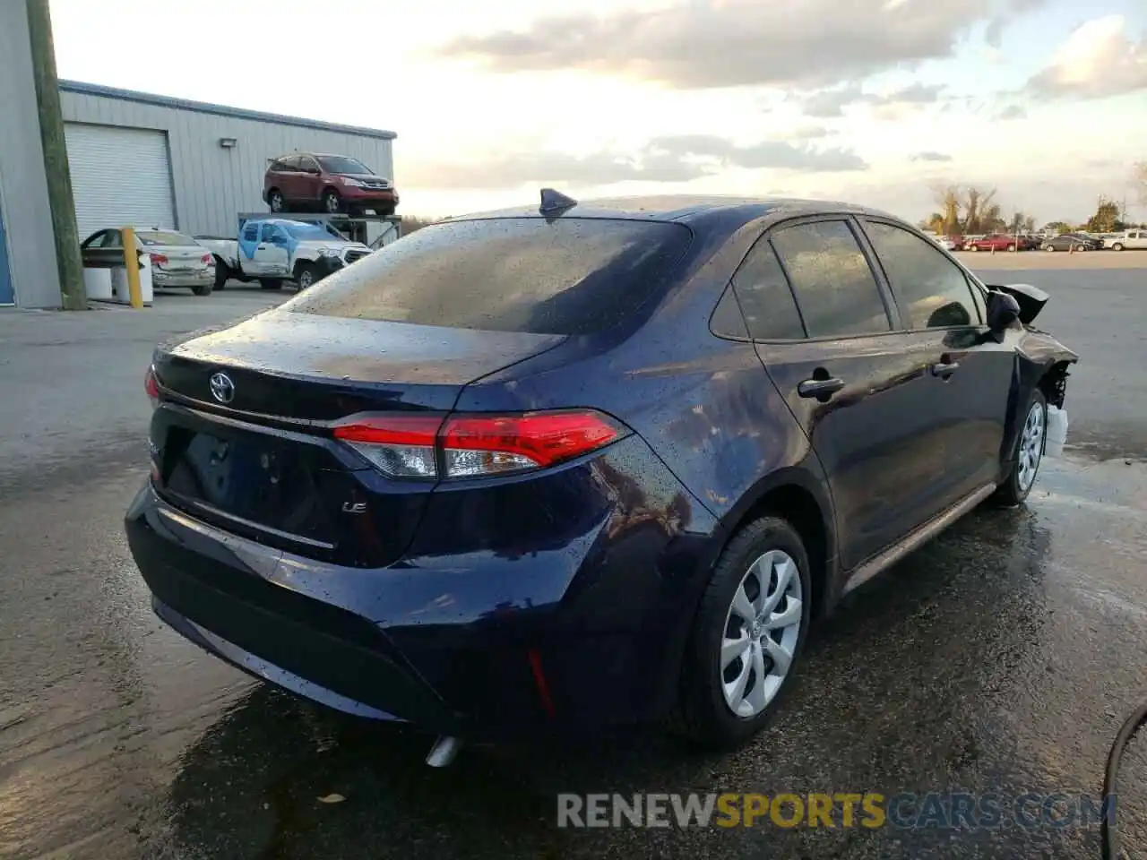 4 Photograph of a damaged car JTDEPMAE3MJ179833 TOYOTA COROLLA 2021