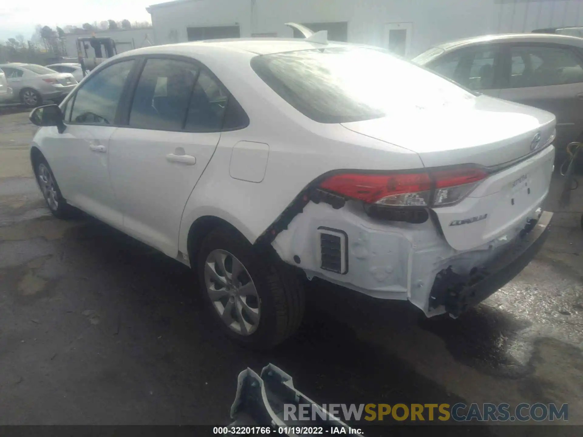 3 Photograph of a damaged car JTDEPMAE3MJ180271 TOYOTA COROLLA 2021